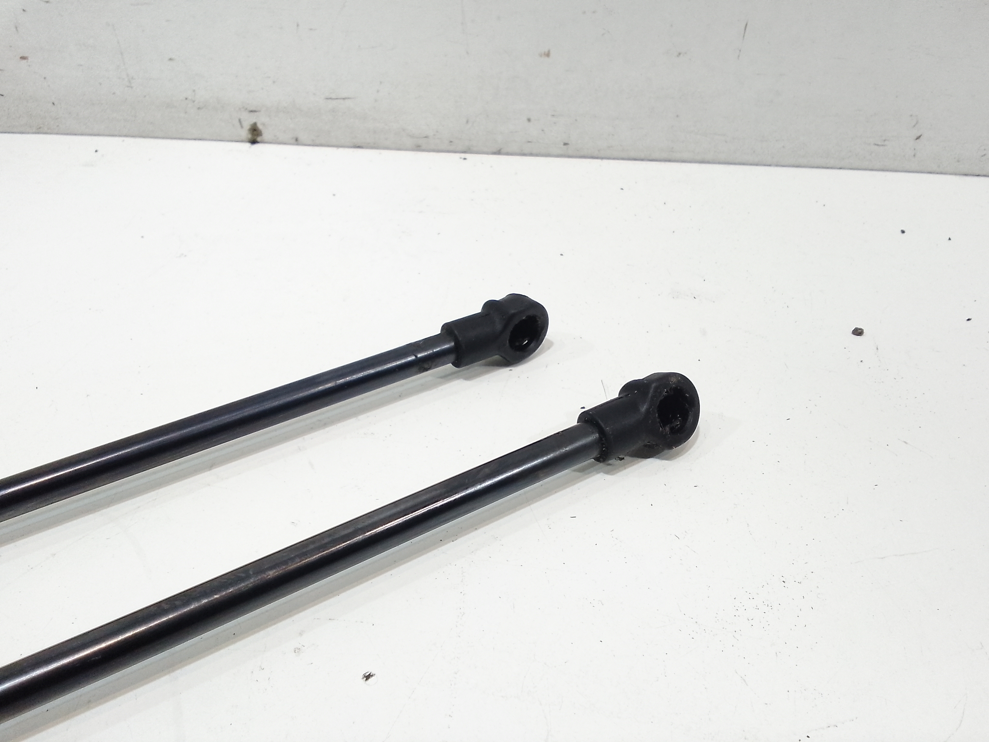 Pistoncini cofano Post. per Citroen C1 (2018>) (2018 - 2021)