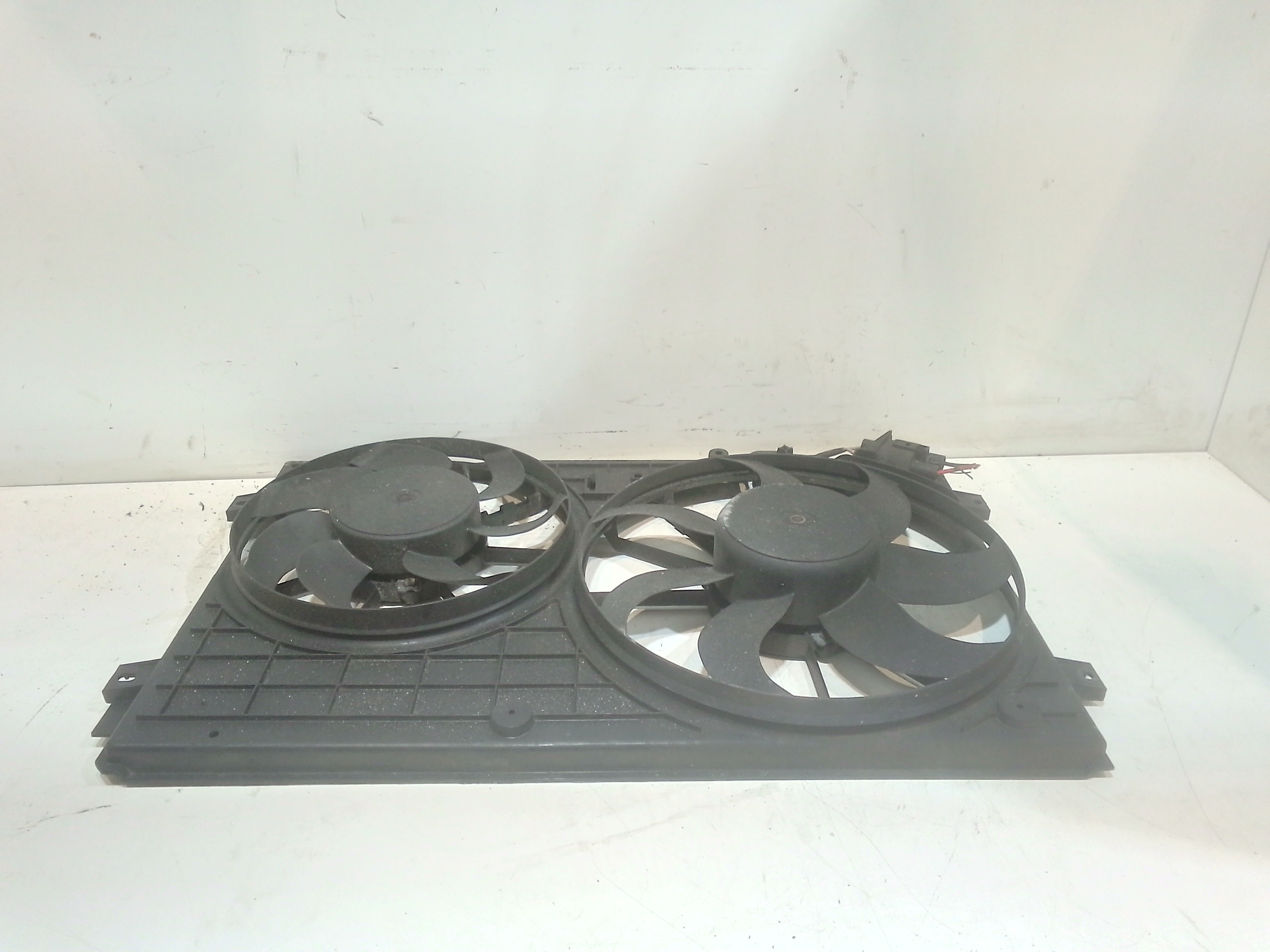 Elettroventola per Volkswagen Golf 5 Berlina (03>08) (2003 - 2008)