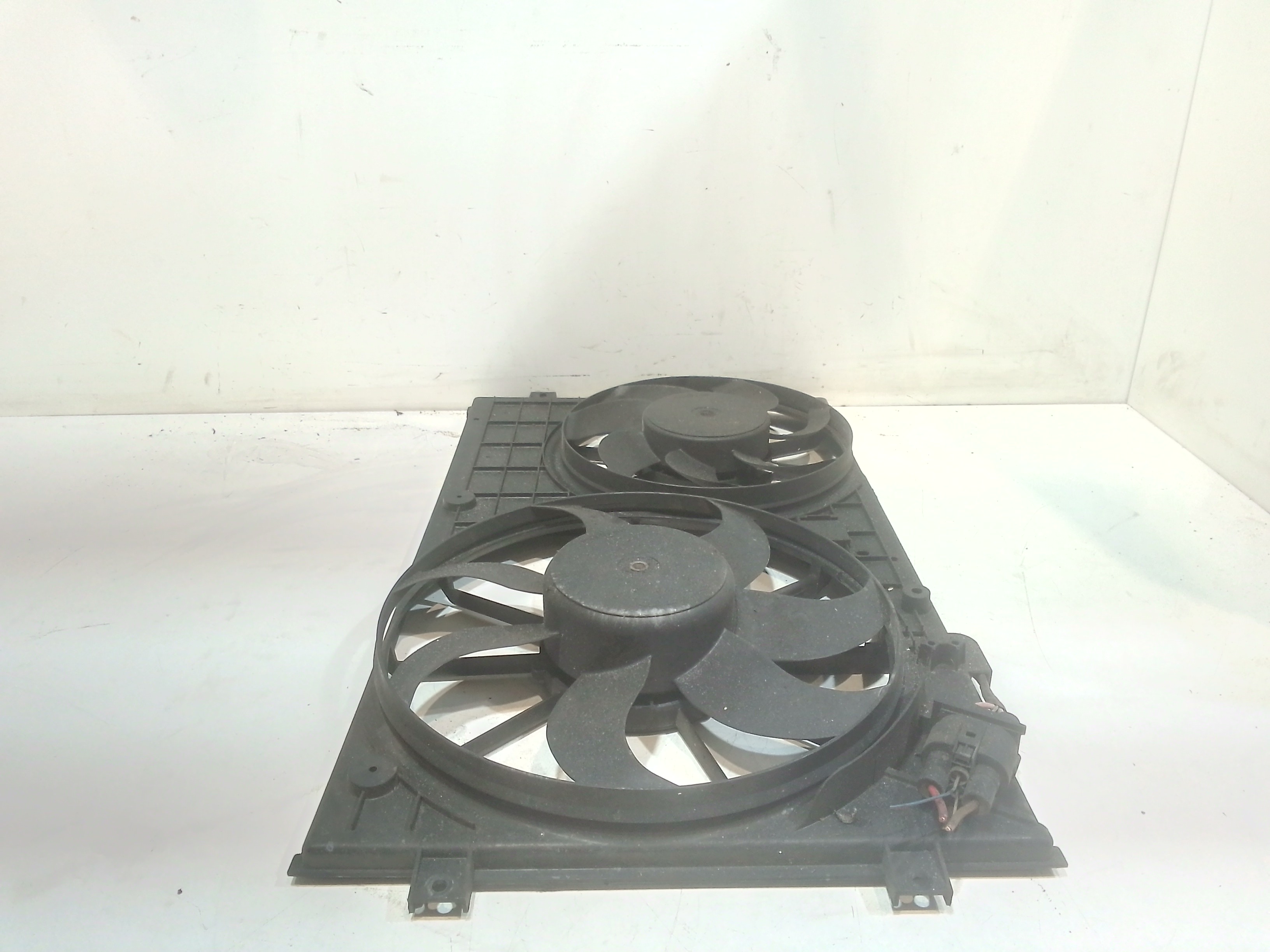 Elettroventola per Volkswagen Golf 5 Berlina (03>08) (2003 - 2008)