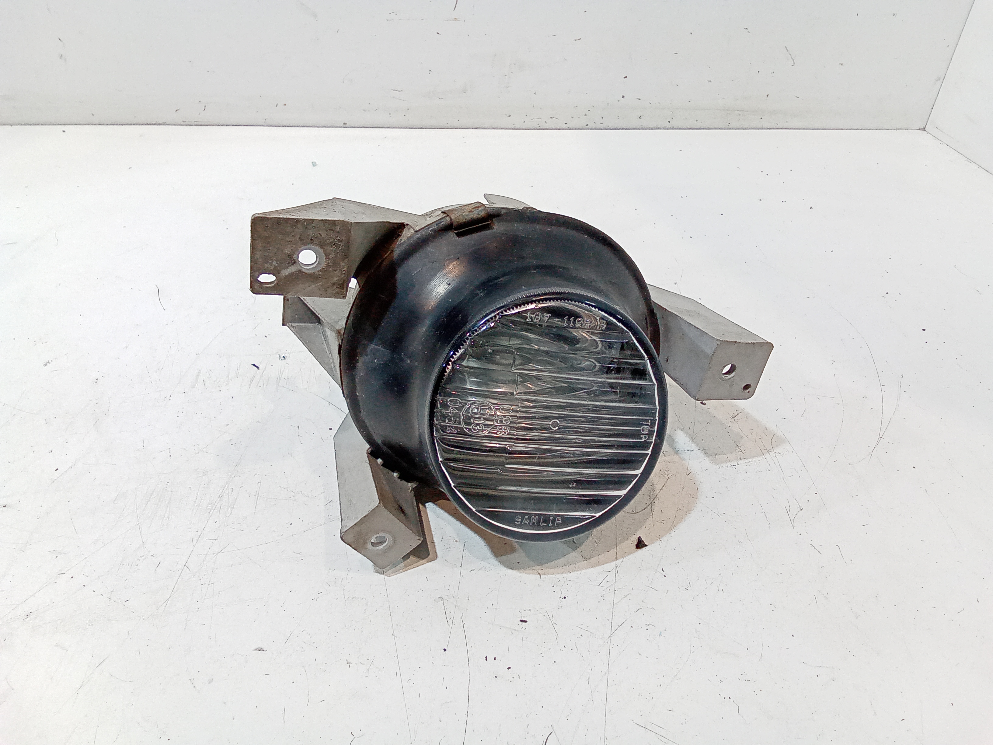 Fendinebbia Anteriore per Suzuki Ignis 2 Serie (2003 - 2009)