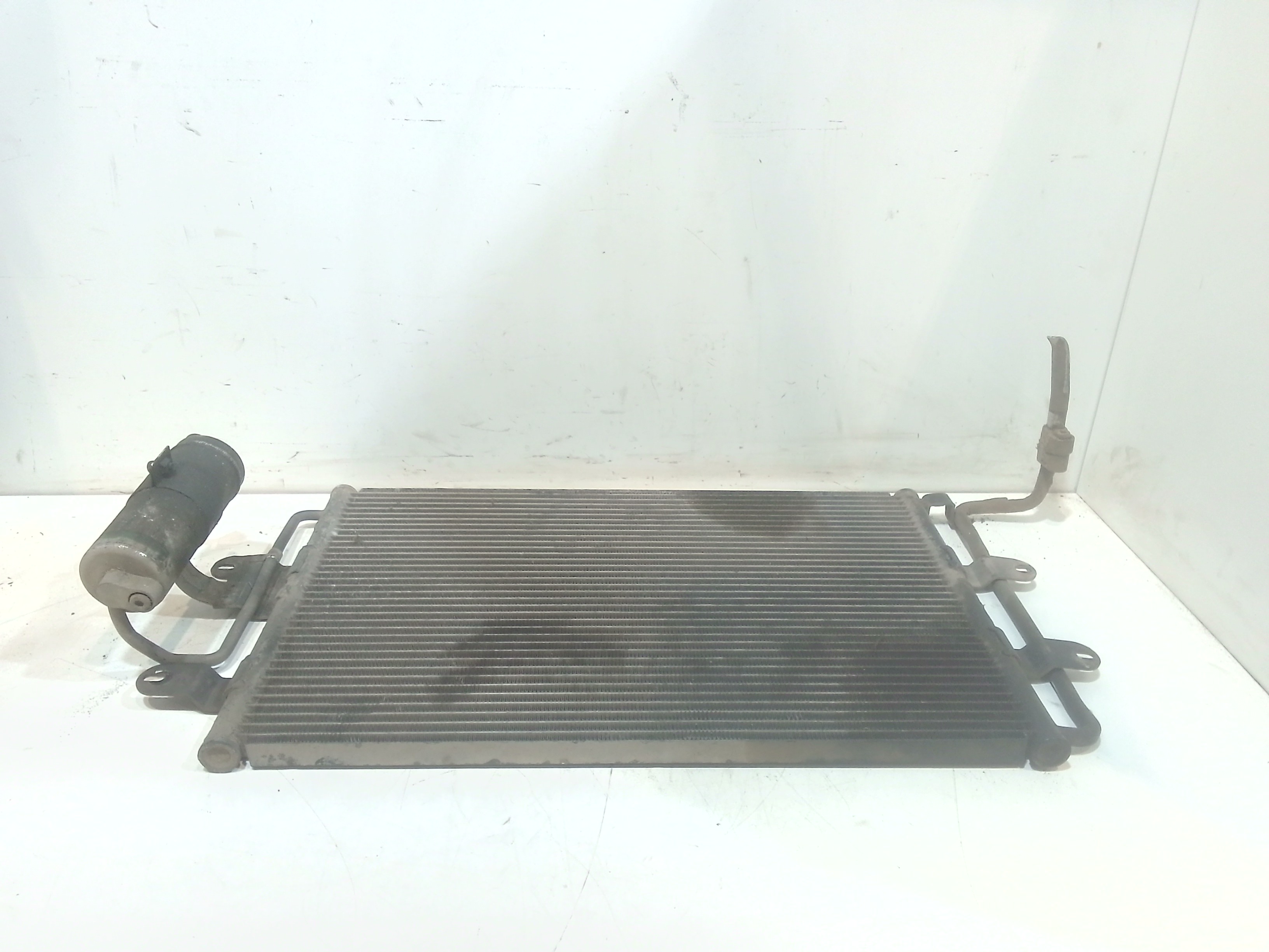 Radiatore A/C per Volkswagen New Beetle 1 Serie (1998 - 2010)