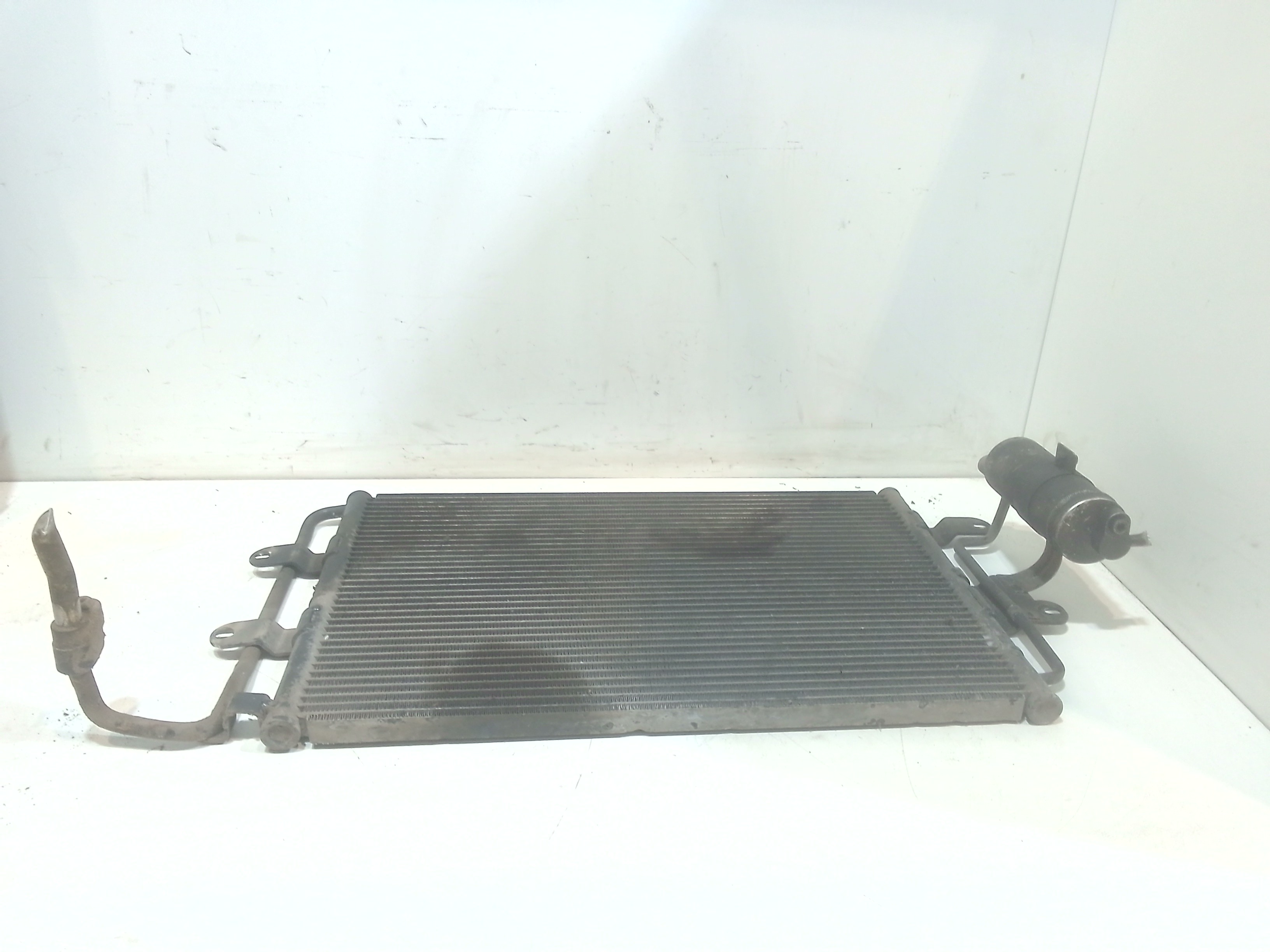 Radiatore A/C per Volkswagen New Beetle 1 Serie (1998 - 2010)