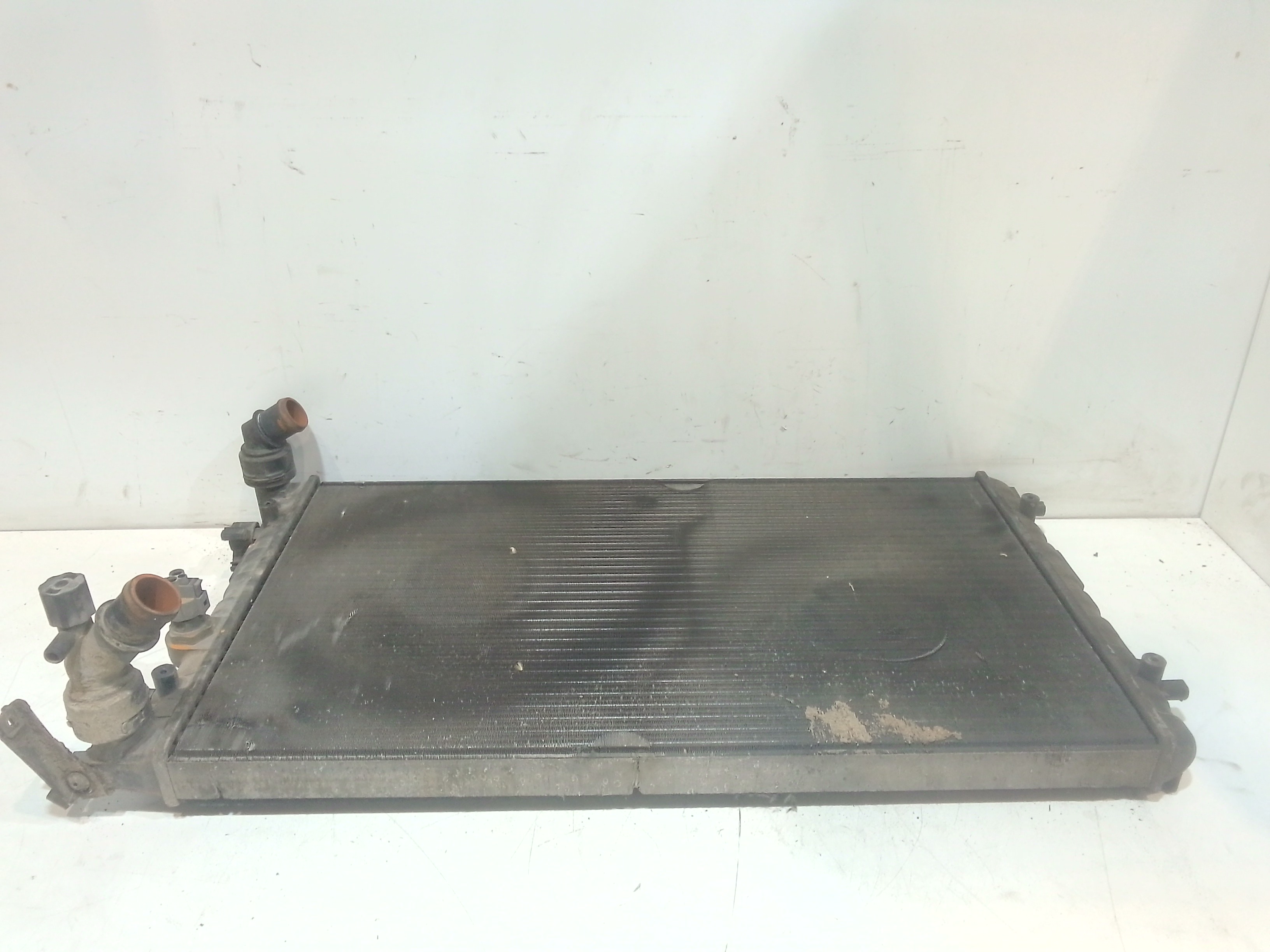 Radiatore acqua per Volkswagen New Beetle 1 Serie (1998 - 2010)