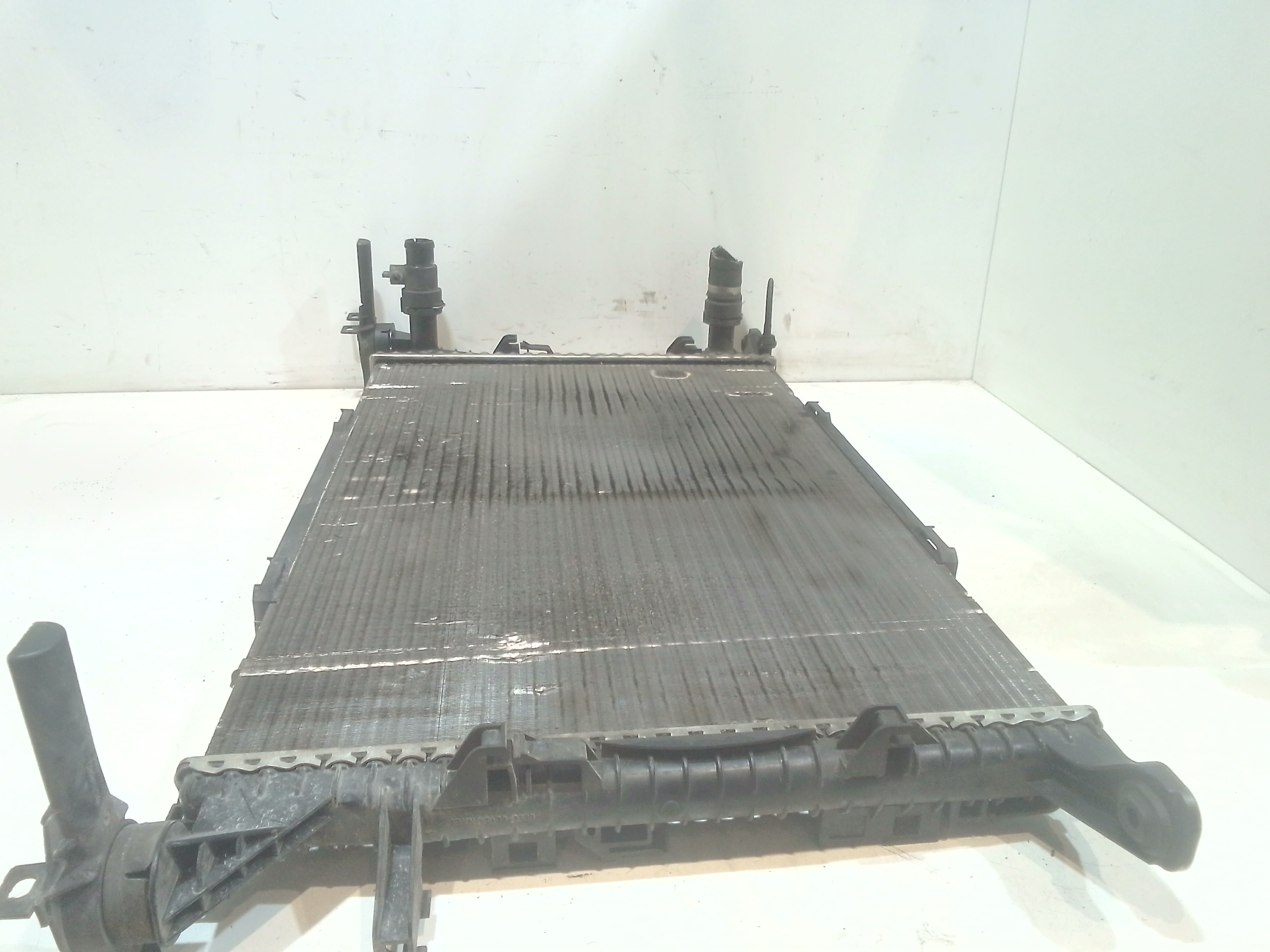 Radiatore acqua per Audi A4 Avant (8k5) (08>15) (2008 - 2015)