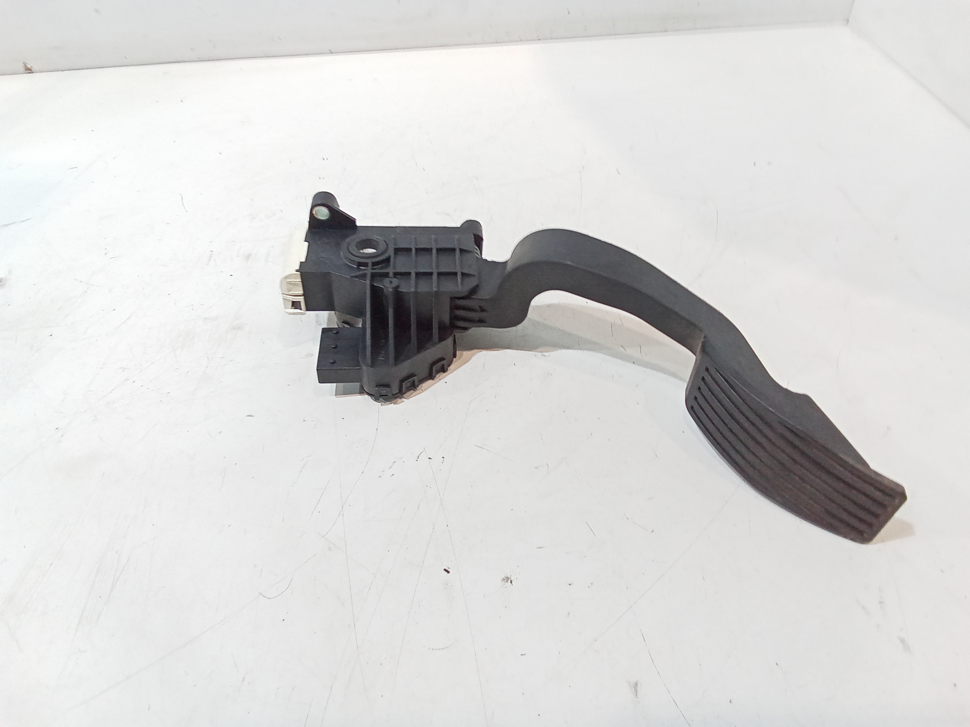 Pedale acceleratore per Opel Adam 1 Serie (2013 - In produzione)