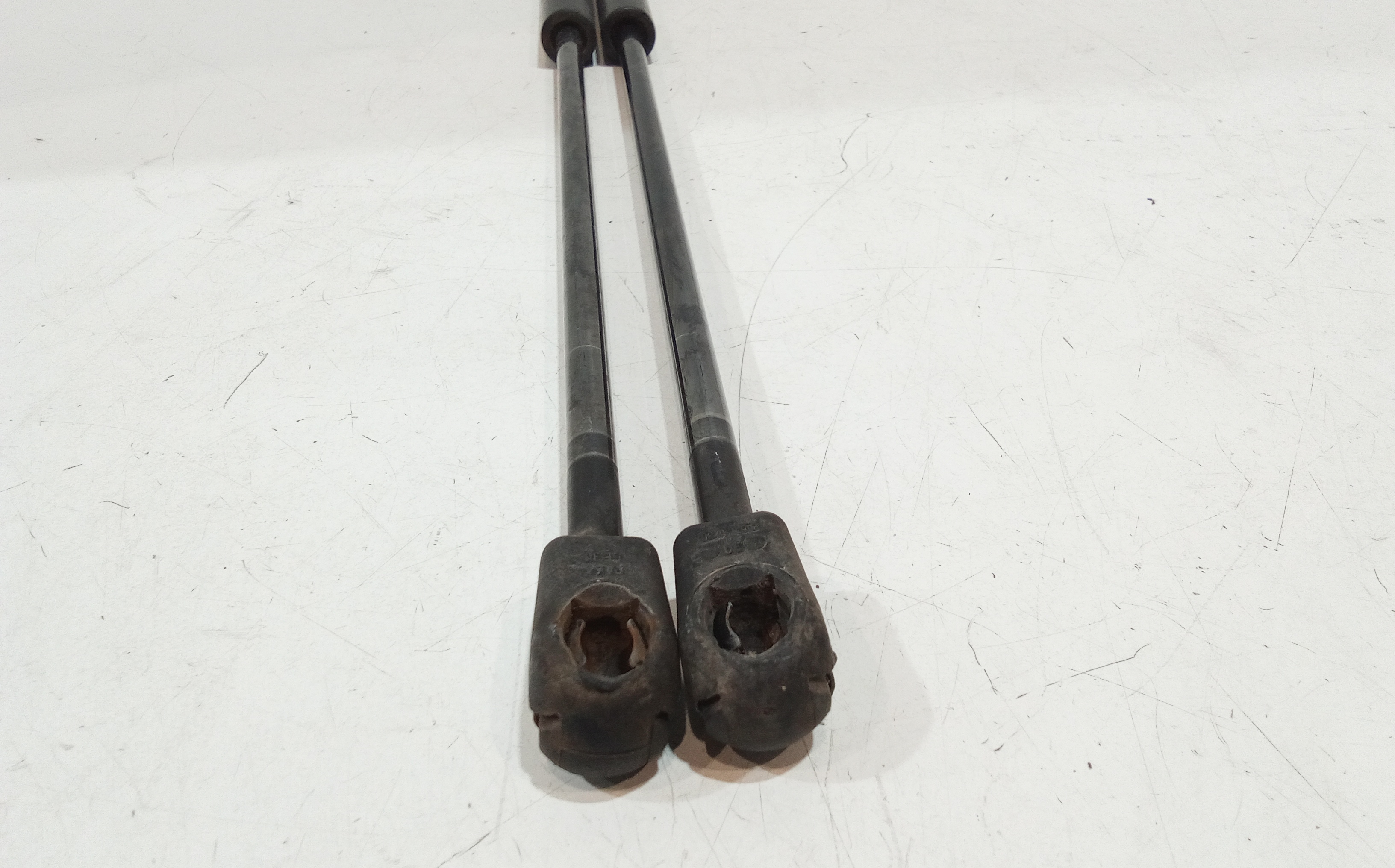 Pistoncini cofano Post. per Suzuki Ignis 2 Serie (2003 - 2009)