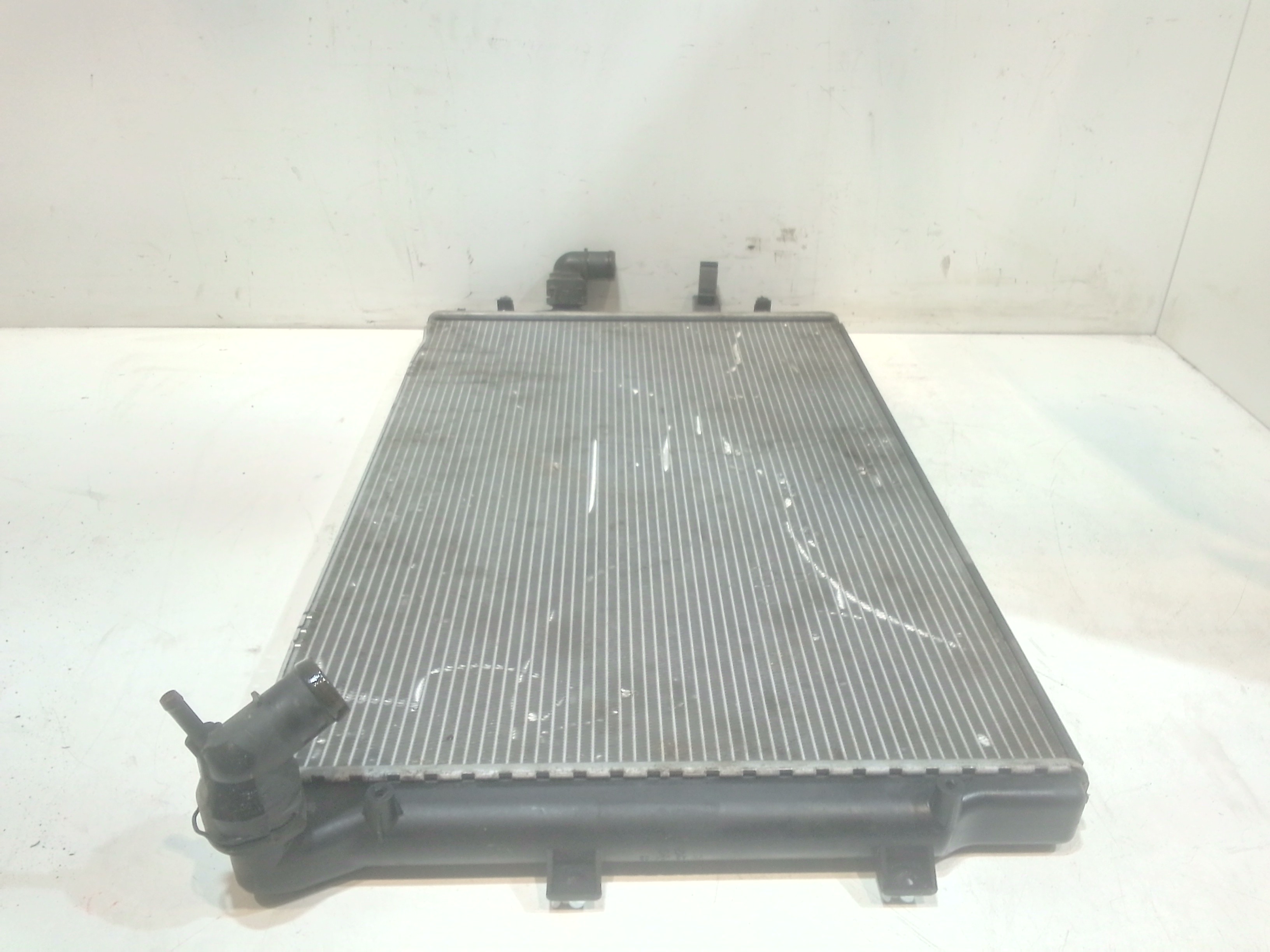 Radiatore acqua per Volkswagen Tiguan 1 Serie (2007 - 2011)