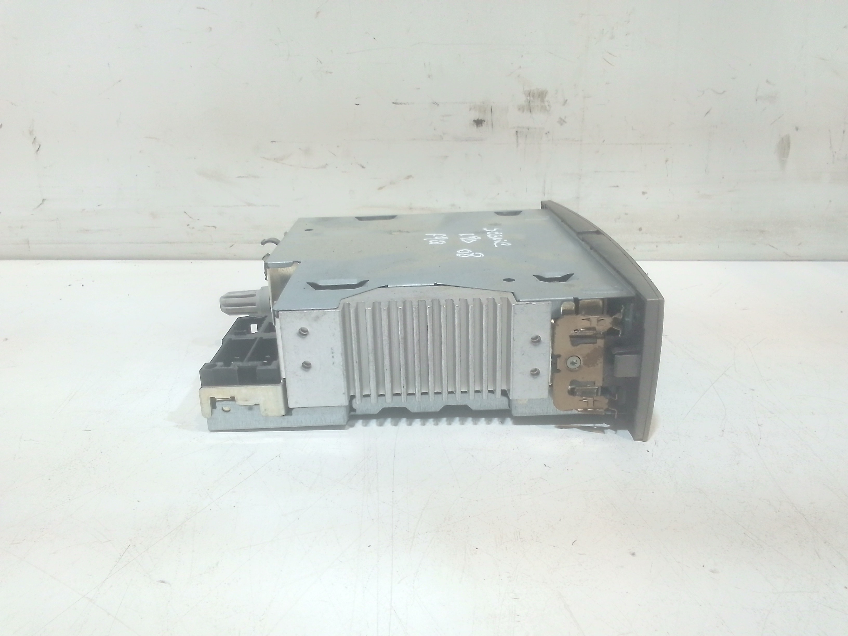 Autoradio per Renault Scenic Serie (03>09) (2003 - 2009)
