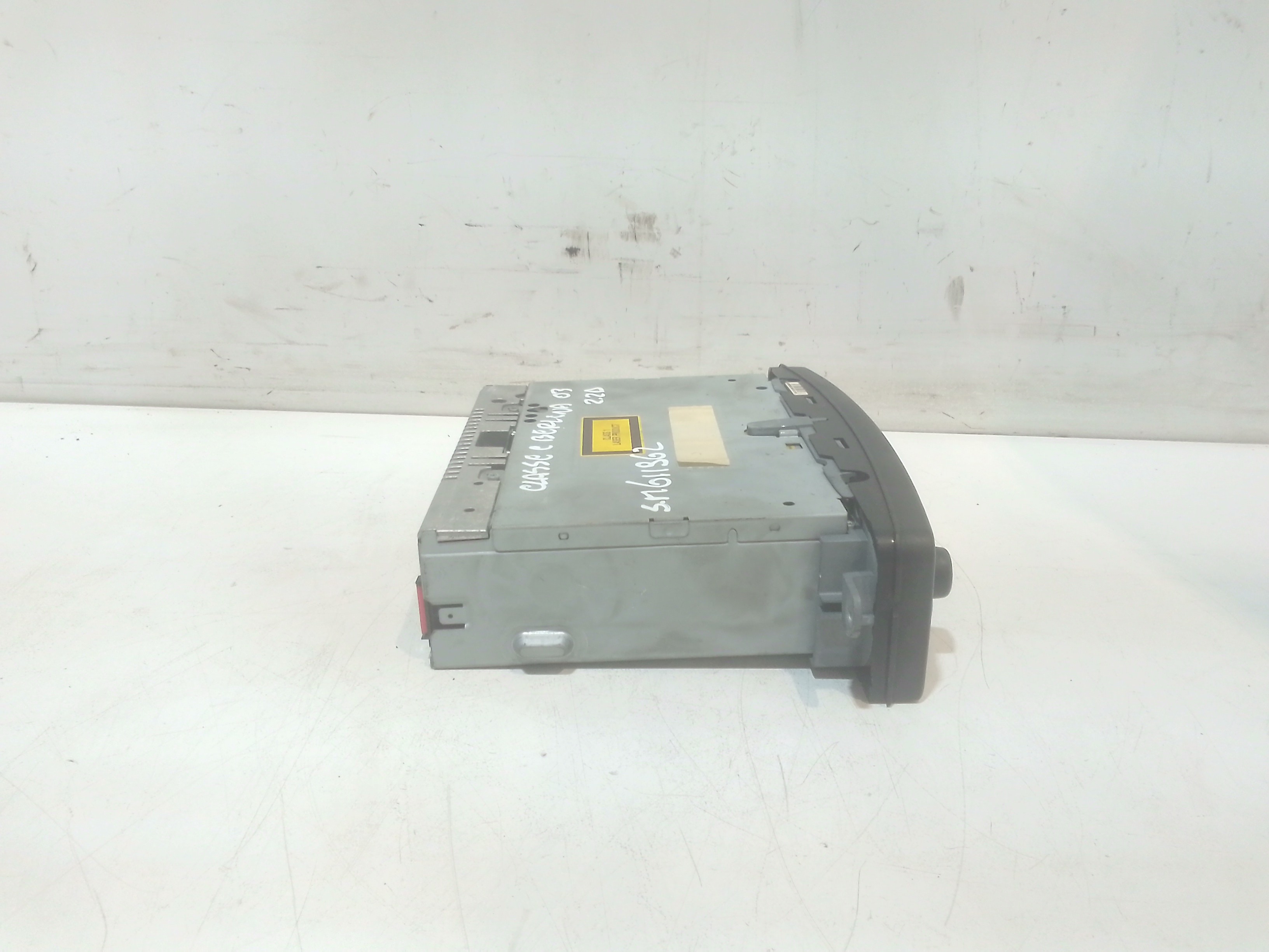 Autoradio per Mercedes Classe C Berlina W203 (2000 - 2004)