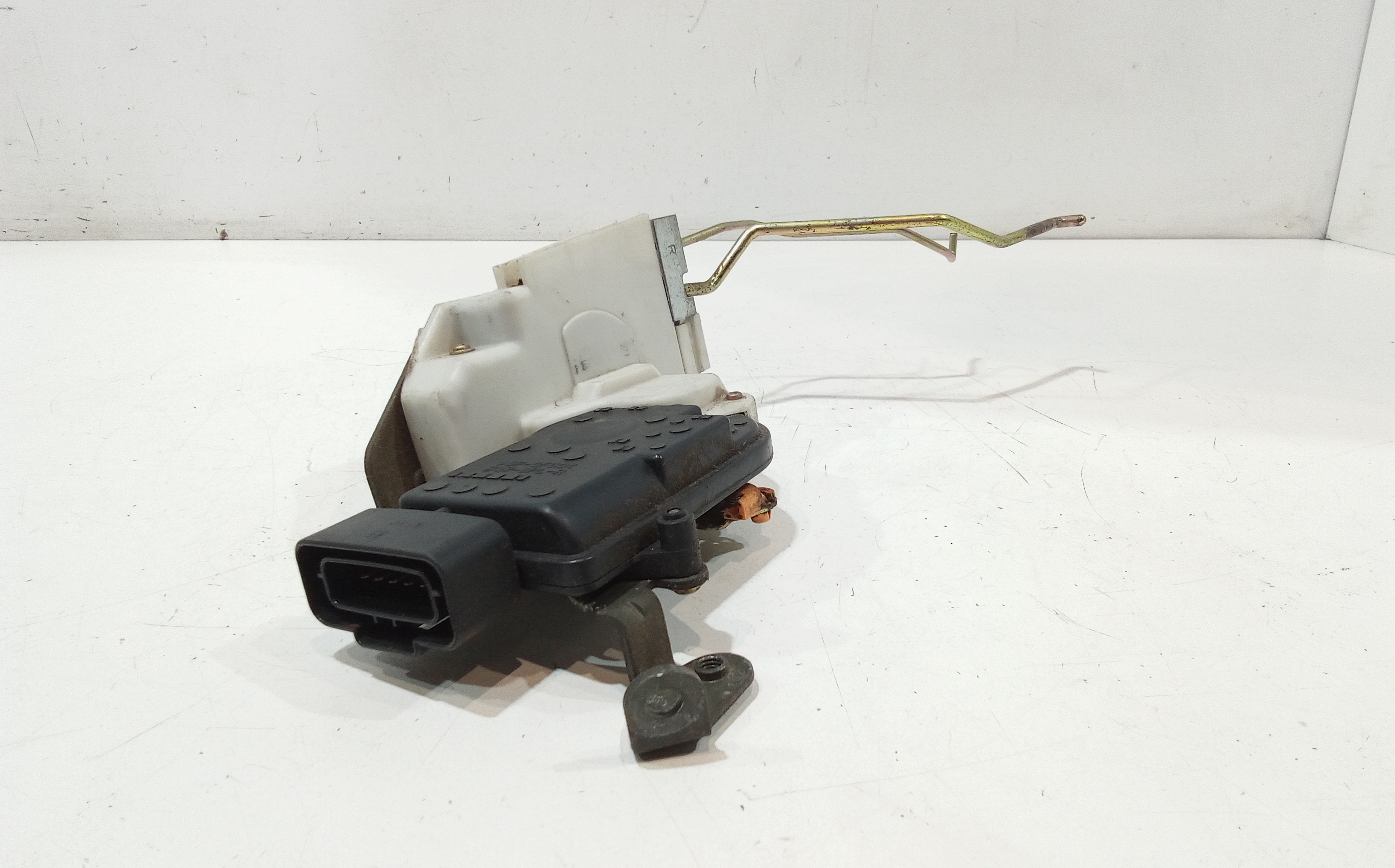 Serratura Anteriore Destra per Suzuki Ignis 2 Serie (2003 - 2009)