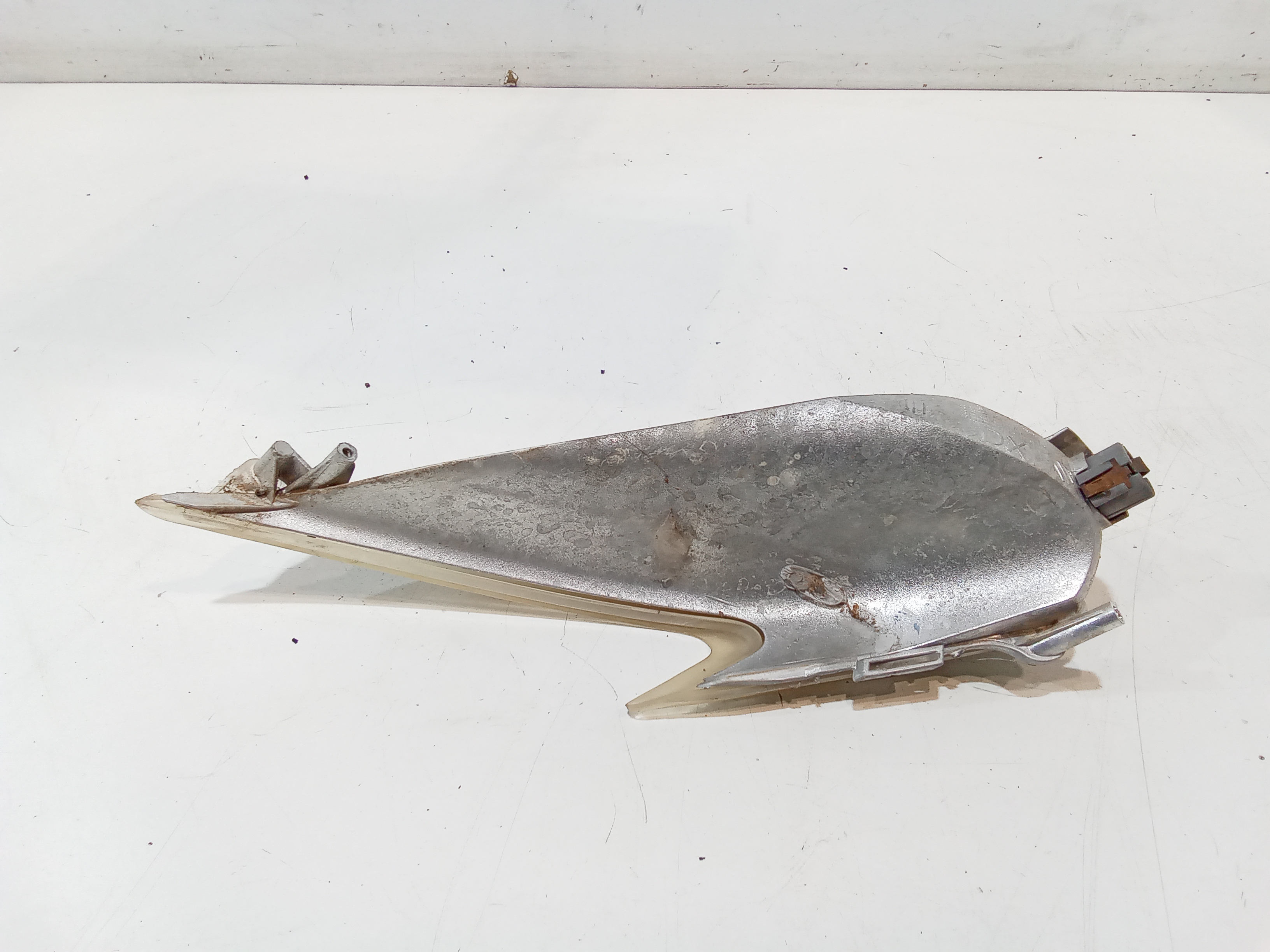 Freccia ant DX per Aprilia Atlantic 400cc (2003 - 2010)