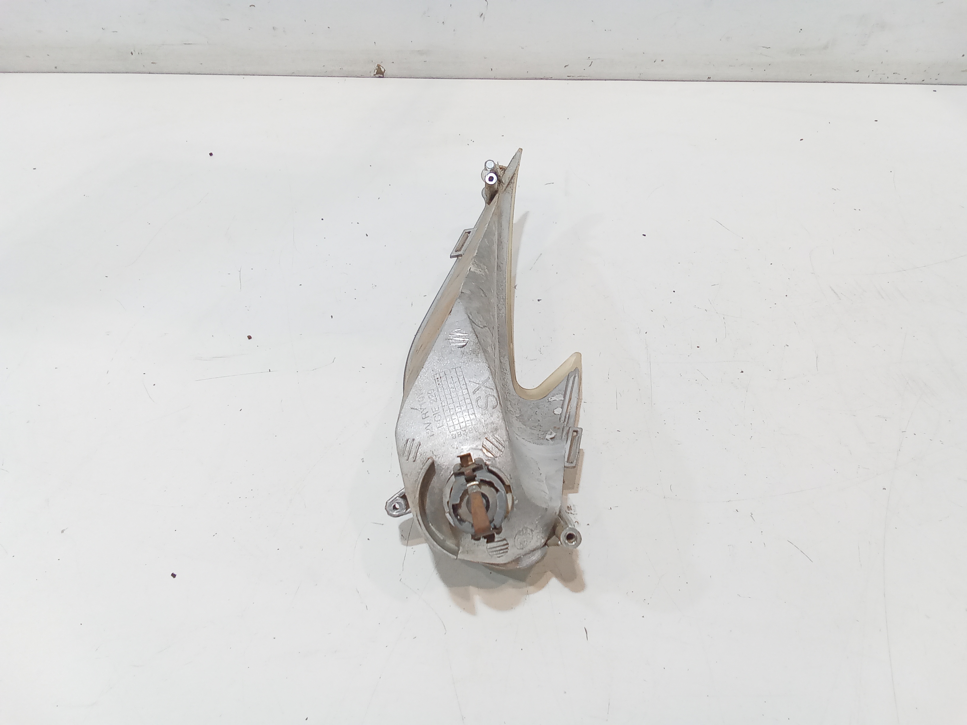 Freccia ant SX per Aprilia Atlantic 400cc (2003 - 2010)