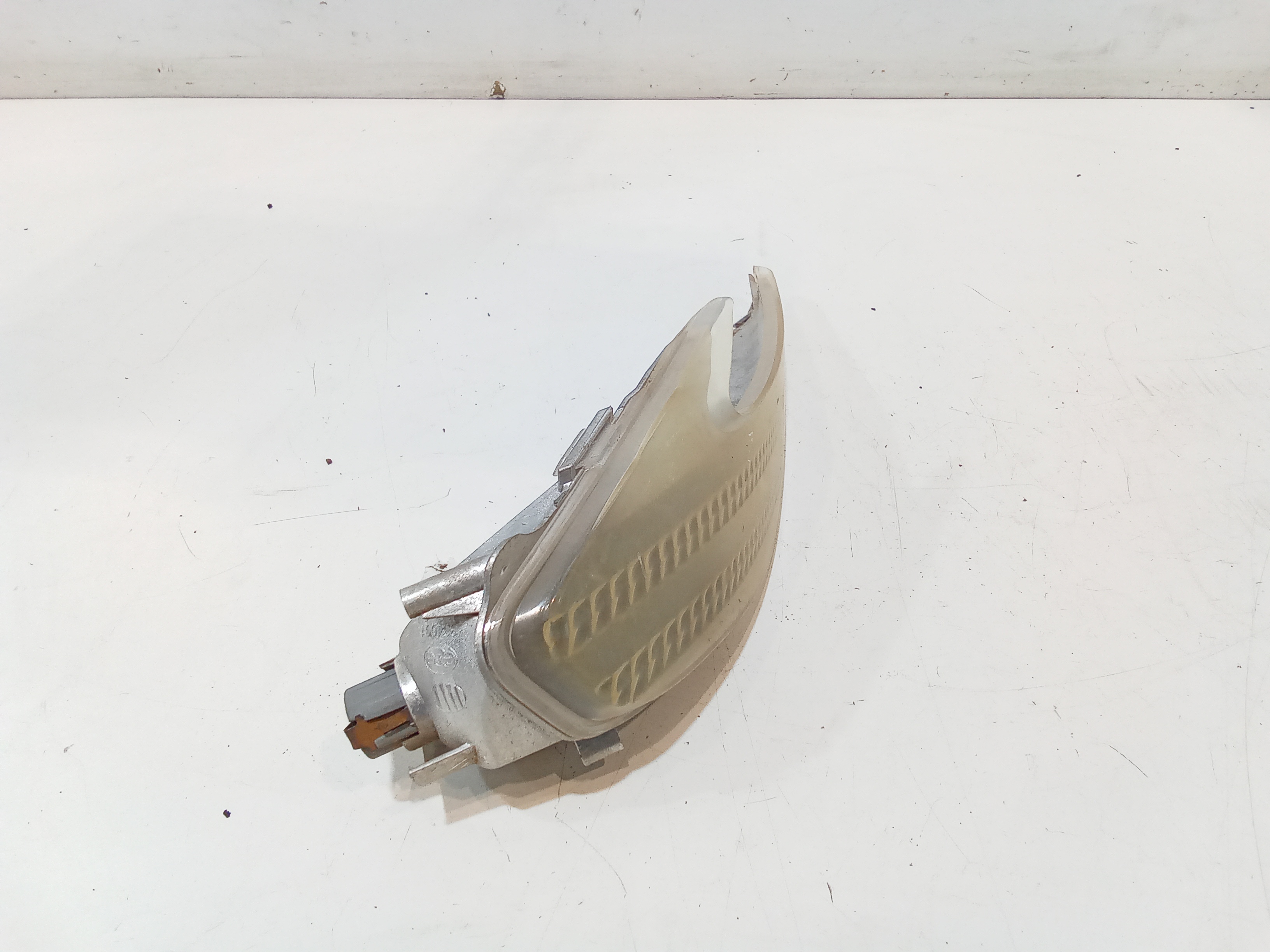 Freccia ant SX per Aprilia Atlantic 400cc (2003 - 2010)