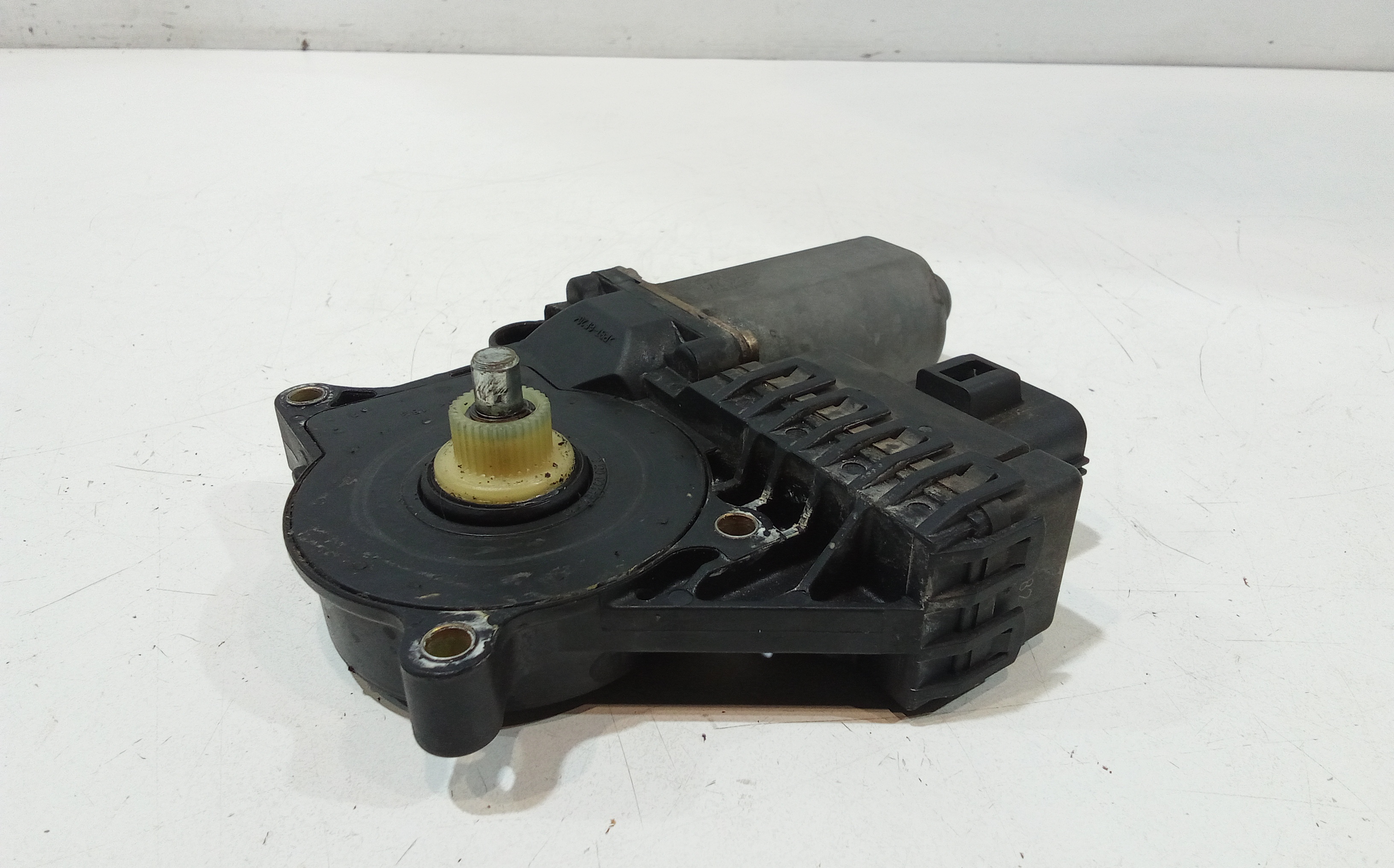Motorino Alzavetro anteriore destra per Ford Mondeo Berlina 3 Serie (2000 - 2003)