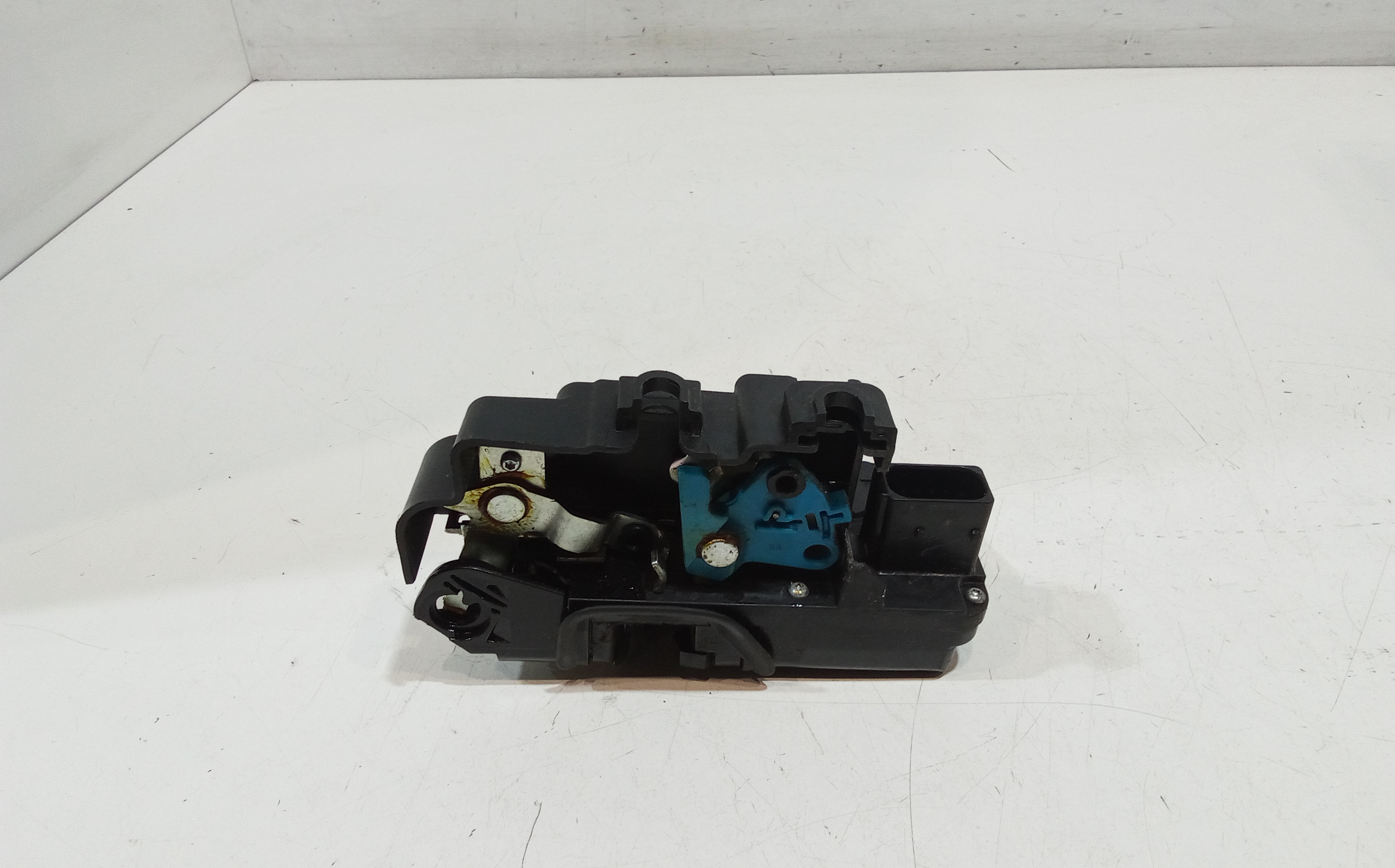 Serratura Anteriore Destra per Opel Antara Serie (2006 - 2015)