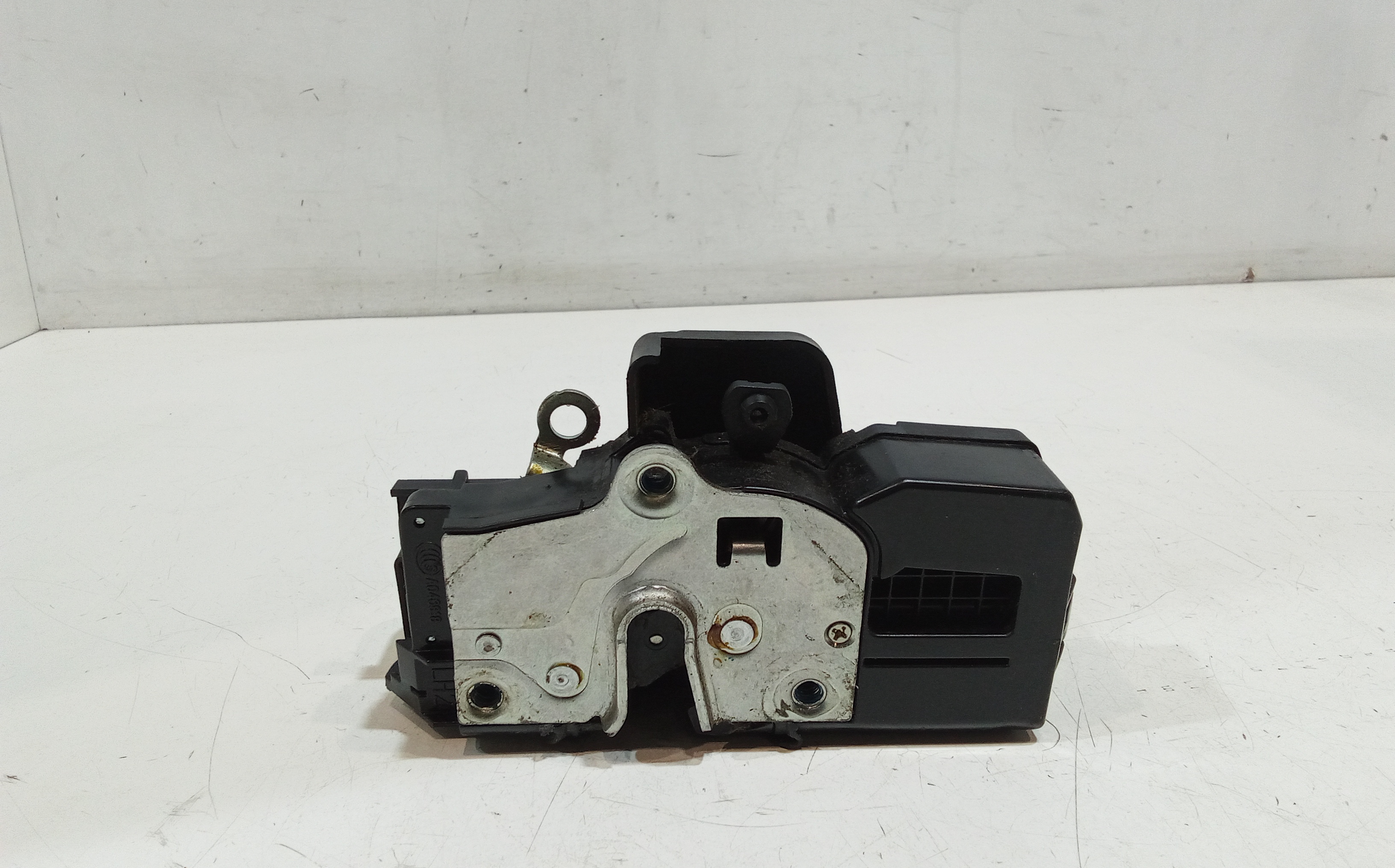 Serratura Anteriore Sinistra per Opel Antara Serie (2006 - 2015)