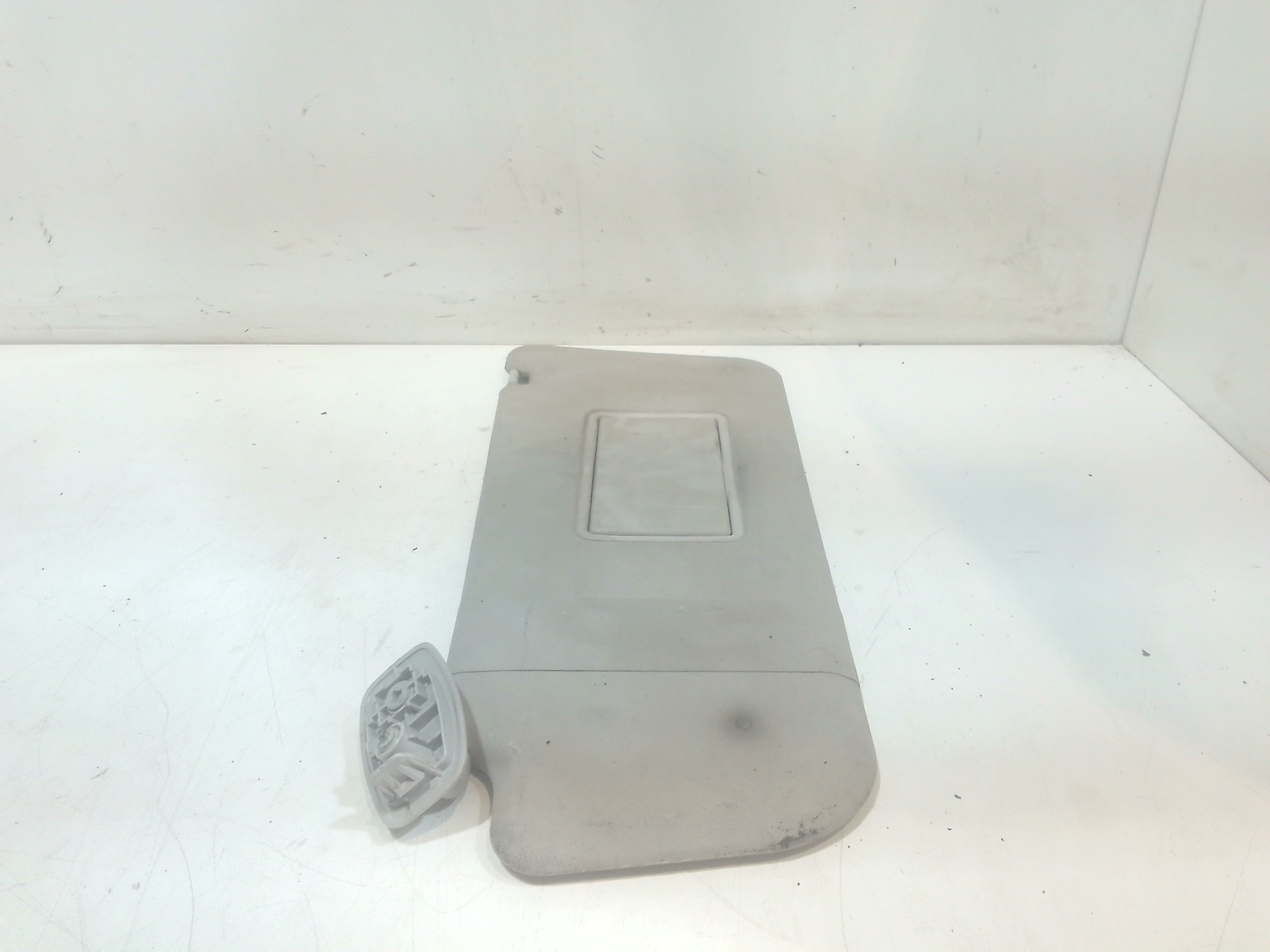 Parasole aletta anteriore Lato Guida per Peugeot Partner 2 Serie (2002 - 2008)