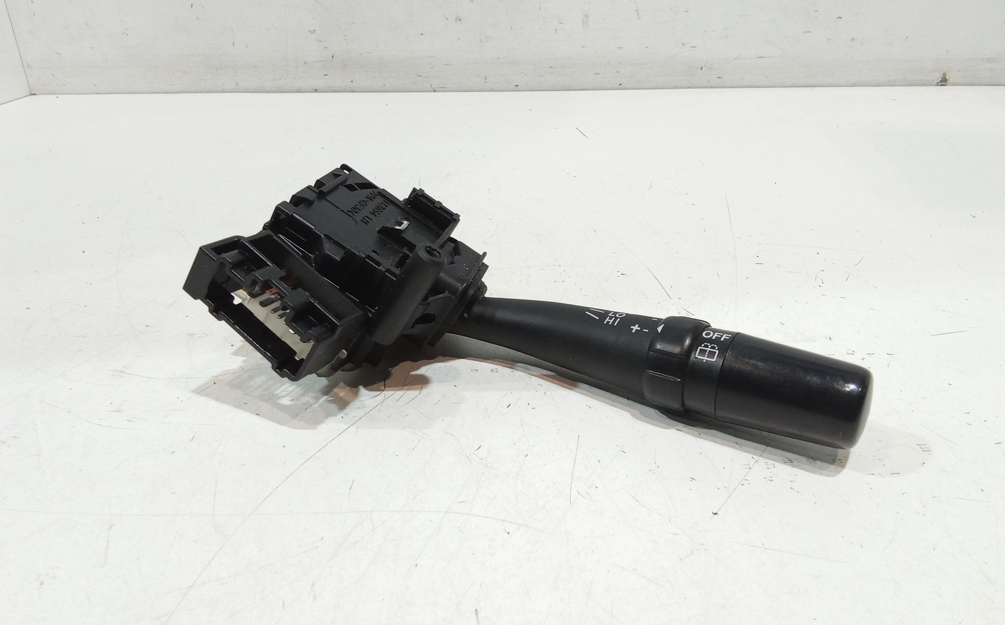 Devioluci destro per Toyota Corolla Verso 2 Serie (2004 - 2009)