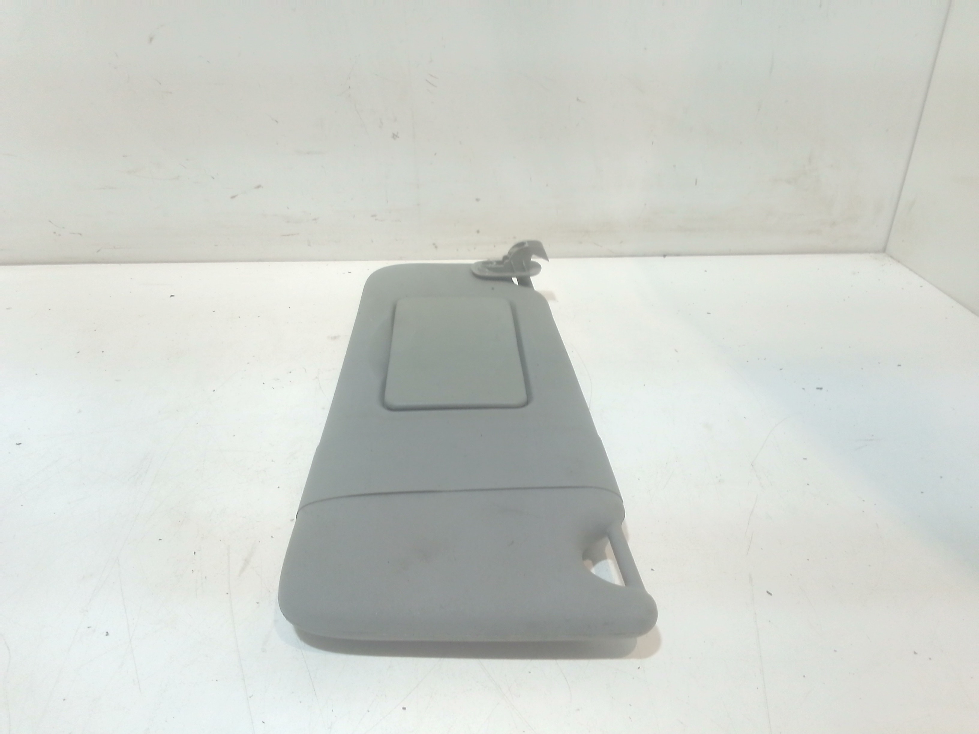 Parasole aletta anteriore Lato Guida per Renault Clio Serie (01>05) (2001 - 2005)