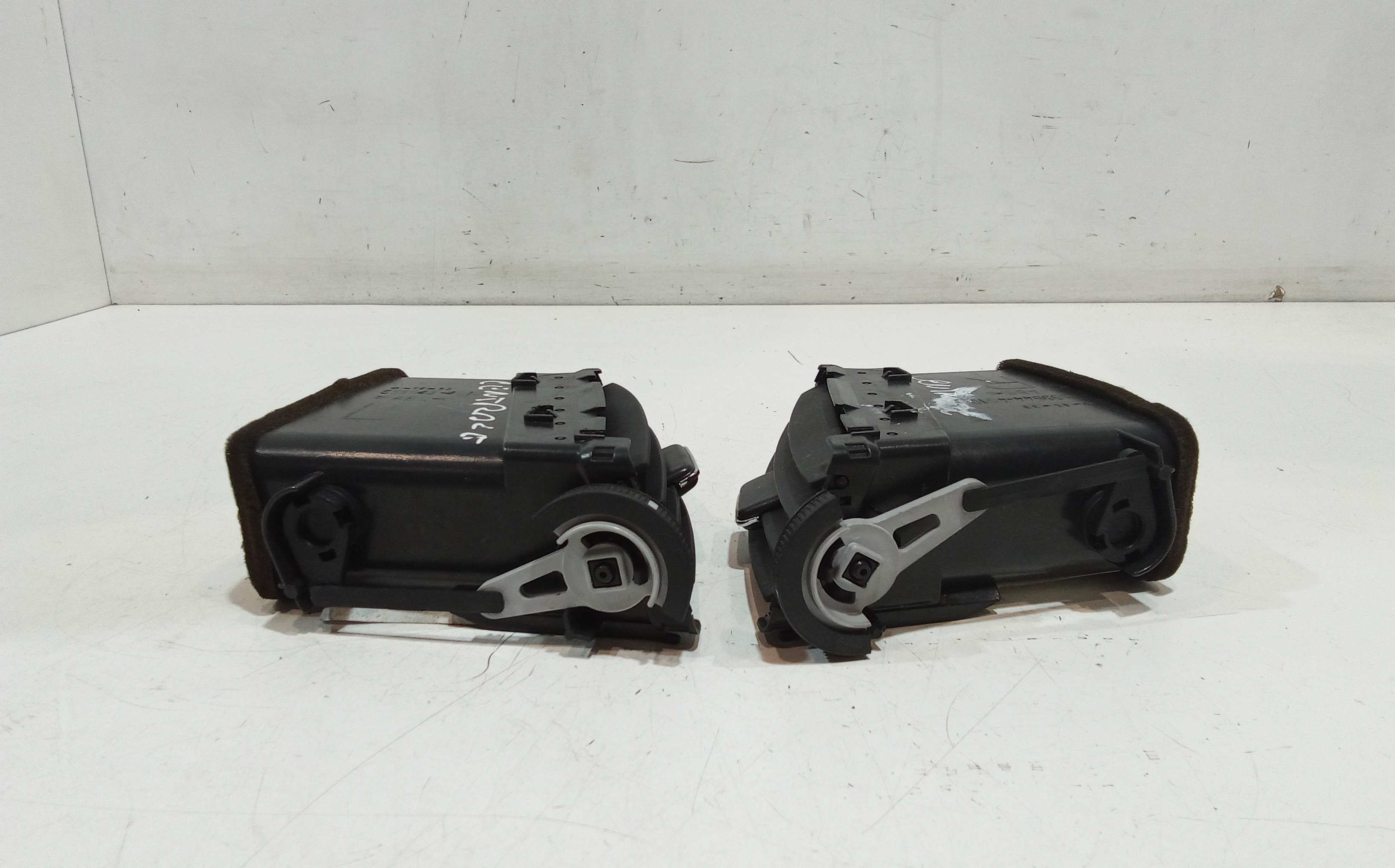 Bocchette Aria Centrale per Toyota Corolla Verso 2 Serie (2004 - 2009)