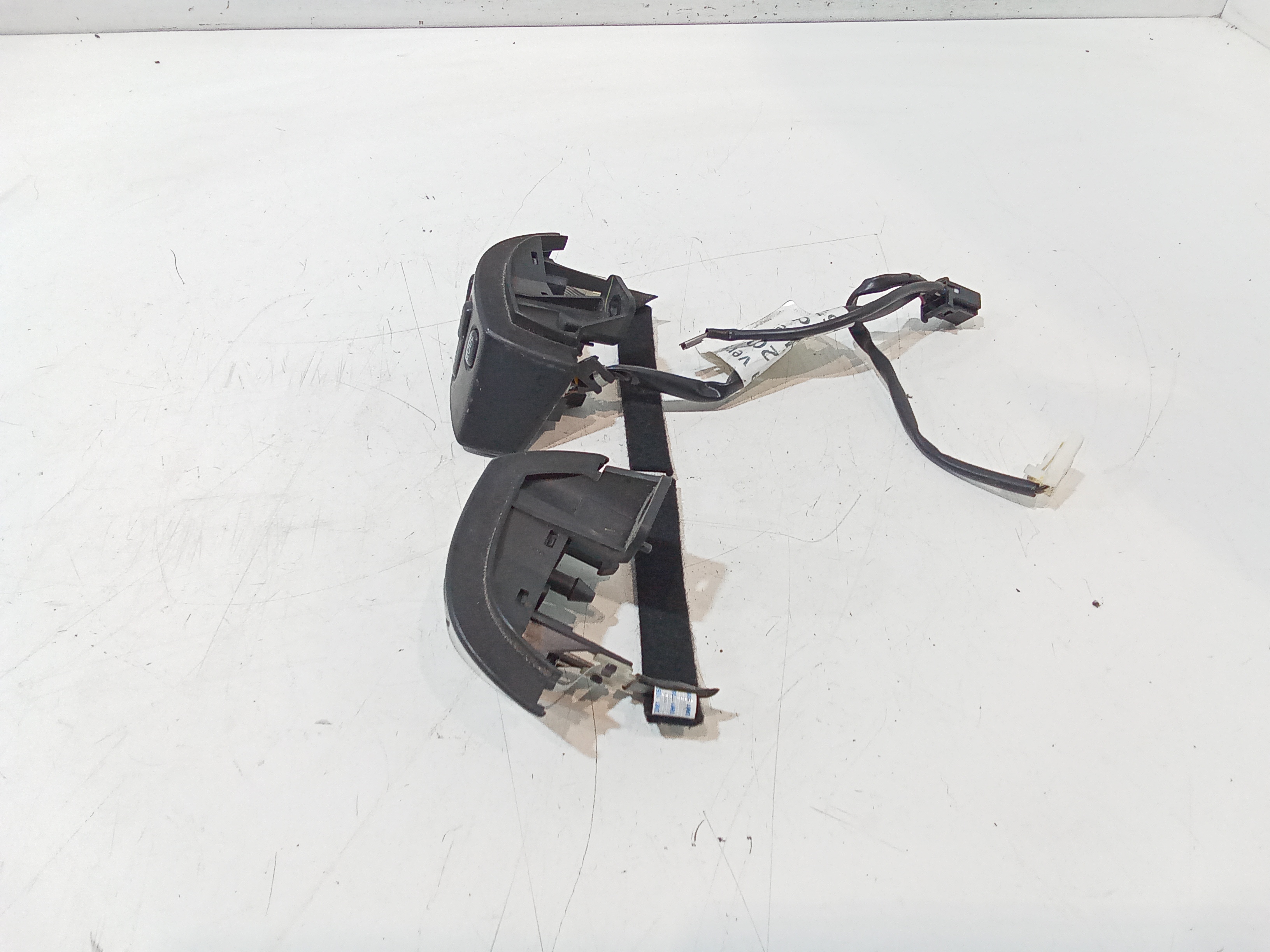 Comandi al volante multifunzione per Toyota Corolla Verso 2 Serie (2004 - 2009)