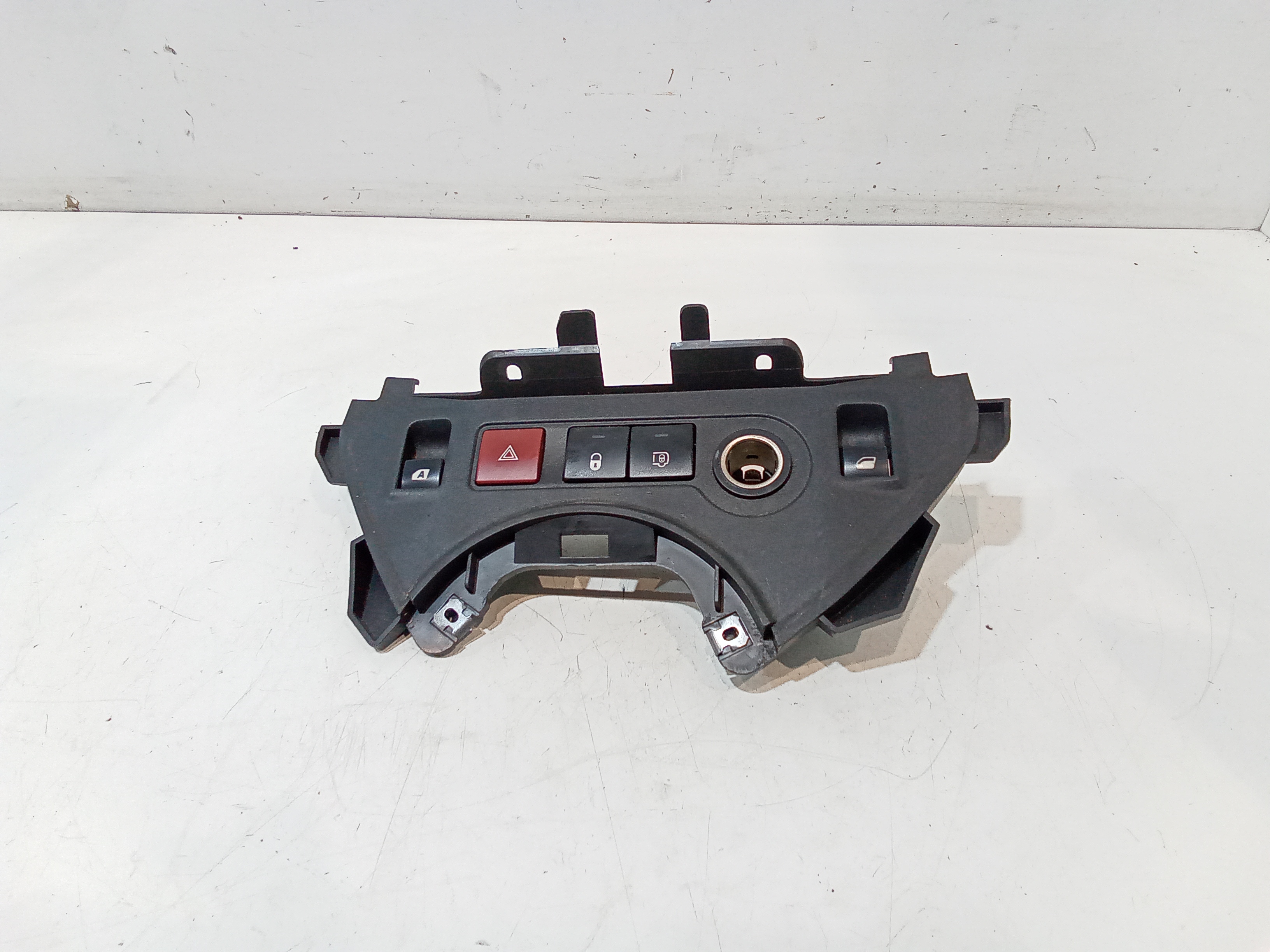 Pulsantiera Centrale per Peugeot Partner 3 Serie (2008 - In produzione)