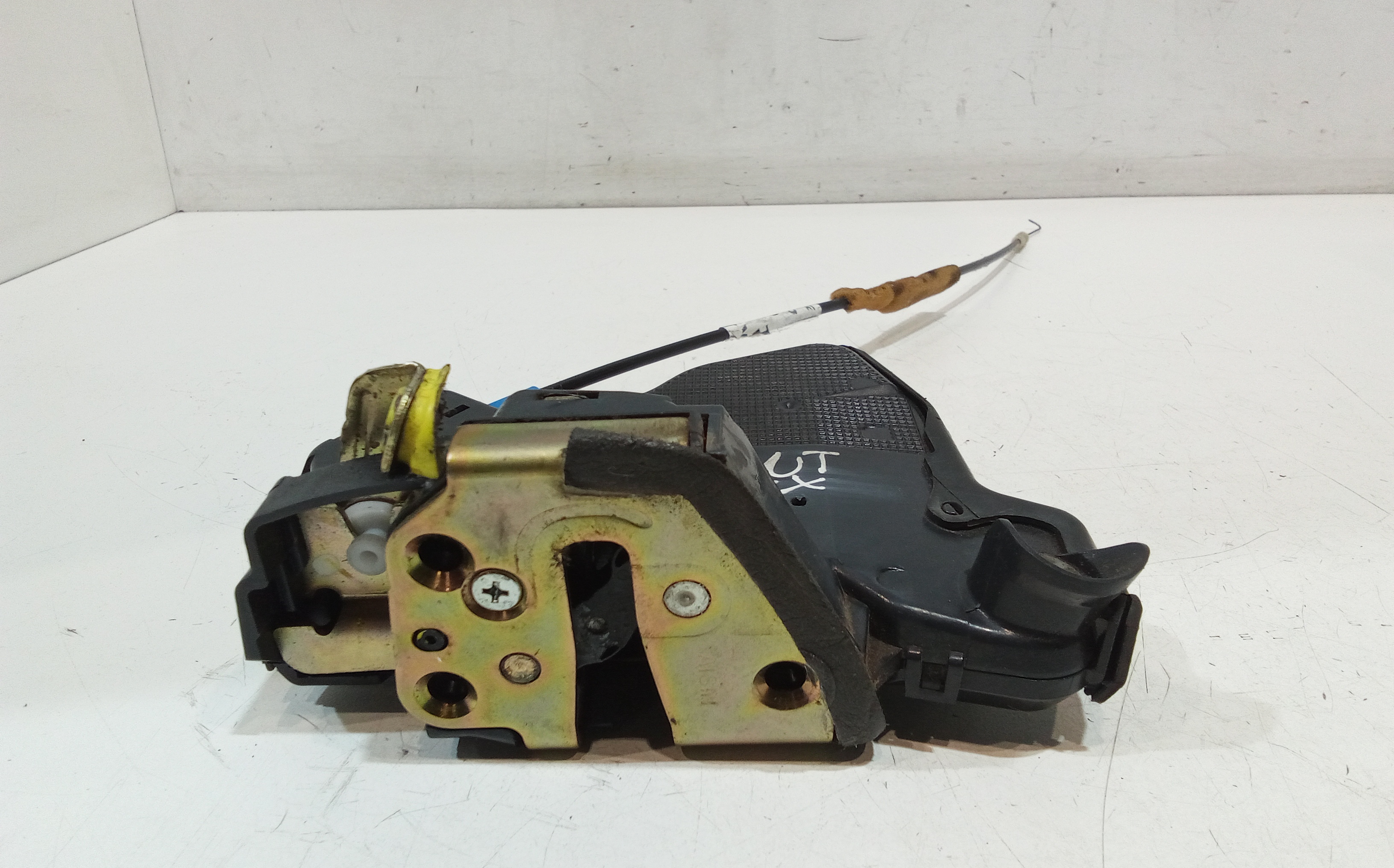 Serratura Anteriore Sinistra per Toyota Corolla Verso 2 Serie (2004 - 2009)