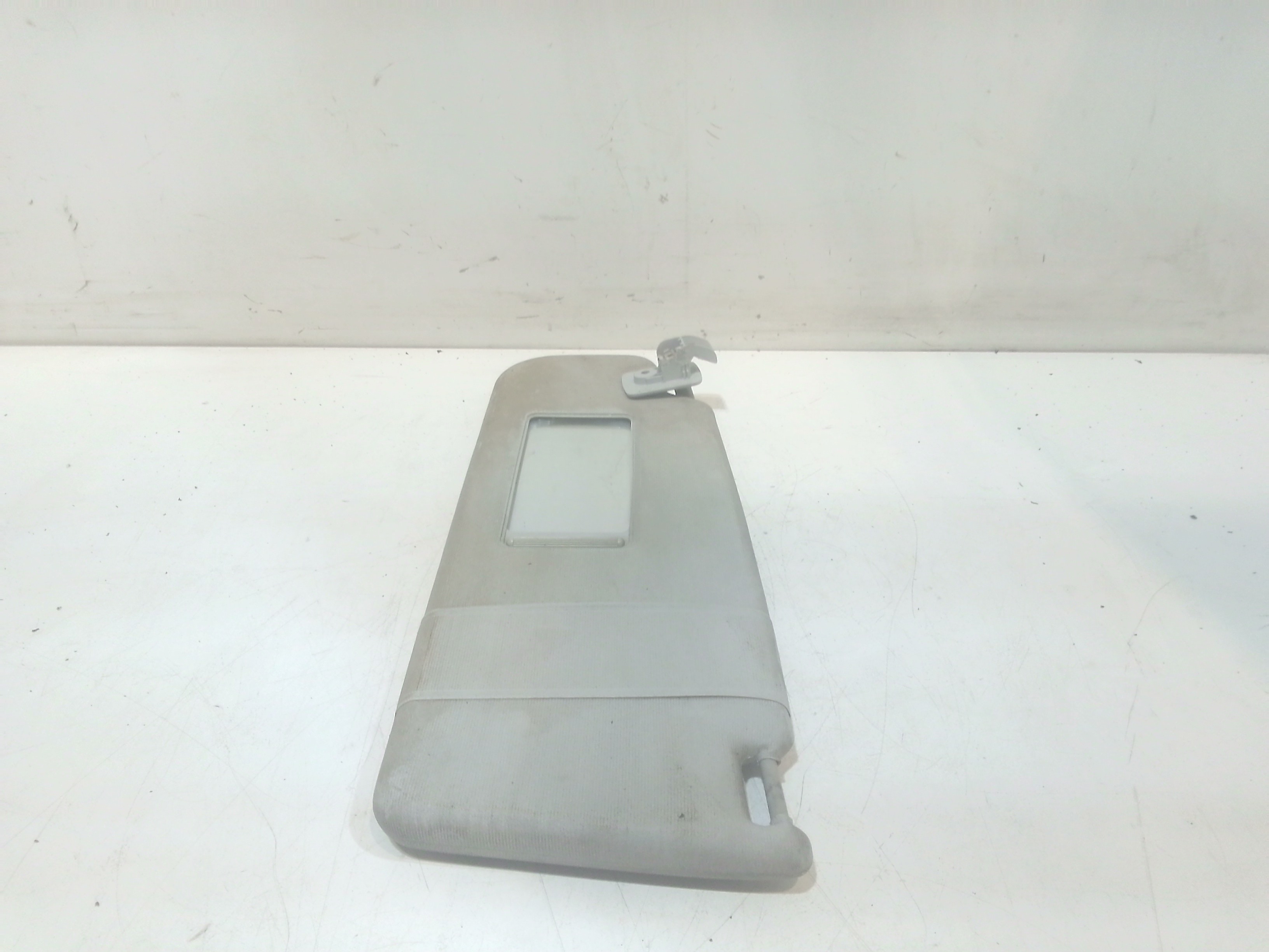 Parasole aletta anteriore Lato Guida per Volkswagen Polo 3 Serie (1994 - 2001)