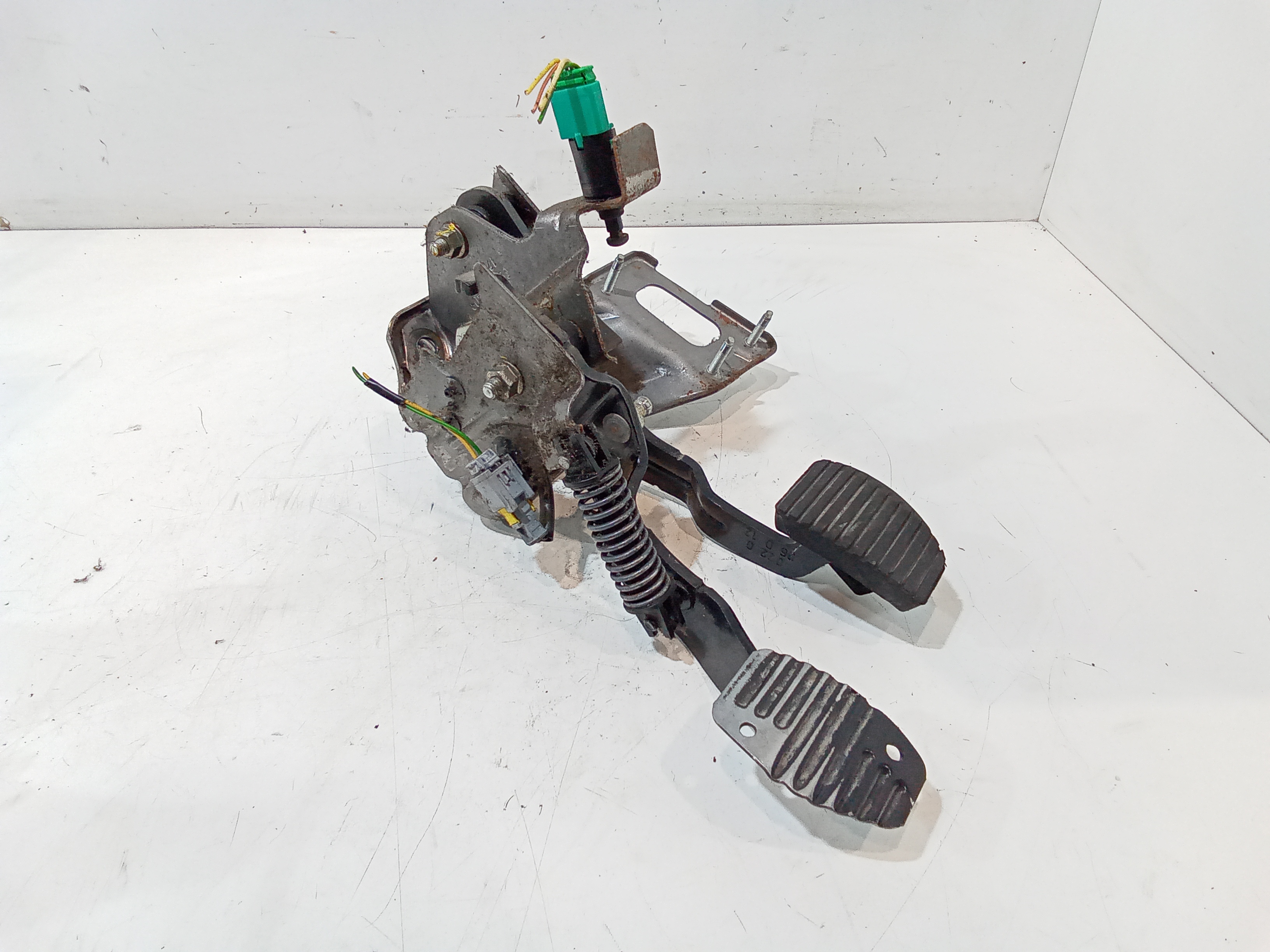 Pedaliera Freno + frizione per Peugeot Partner 3 Serie (2008 - In produzione)