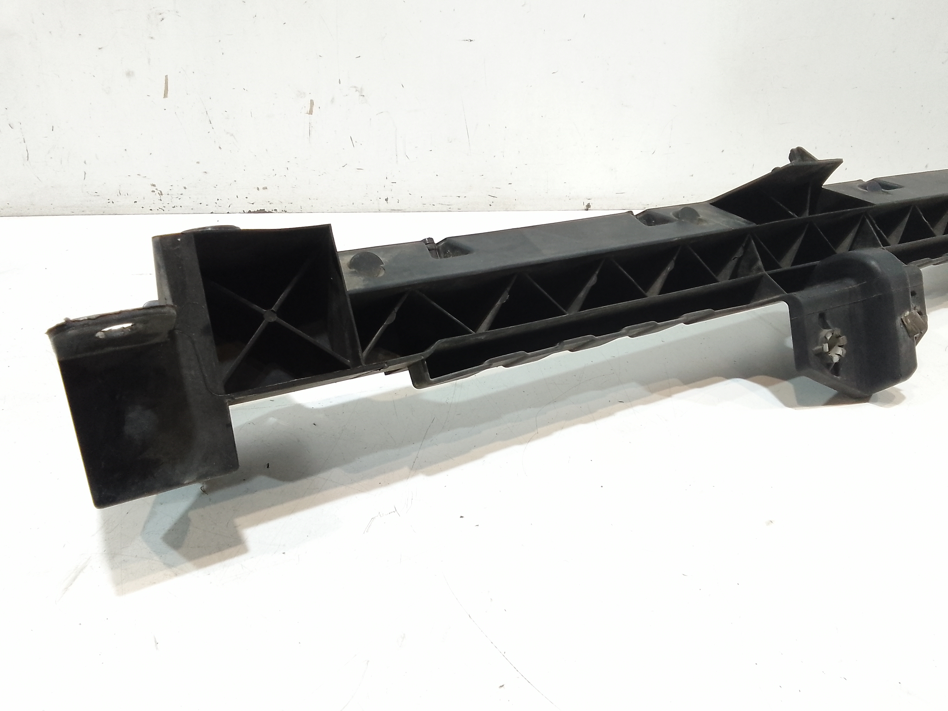 Traversa batticofano per Peugeot Partner 3 Serie (2008 - In produzione)