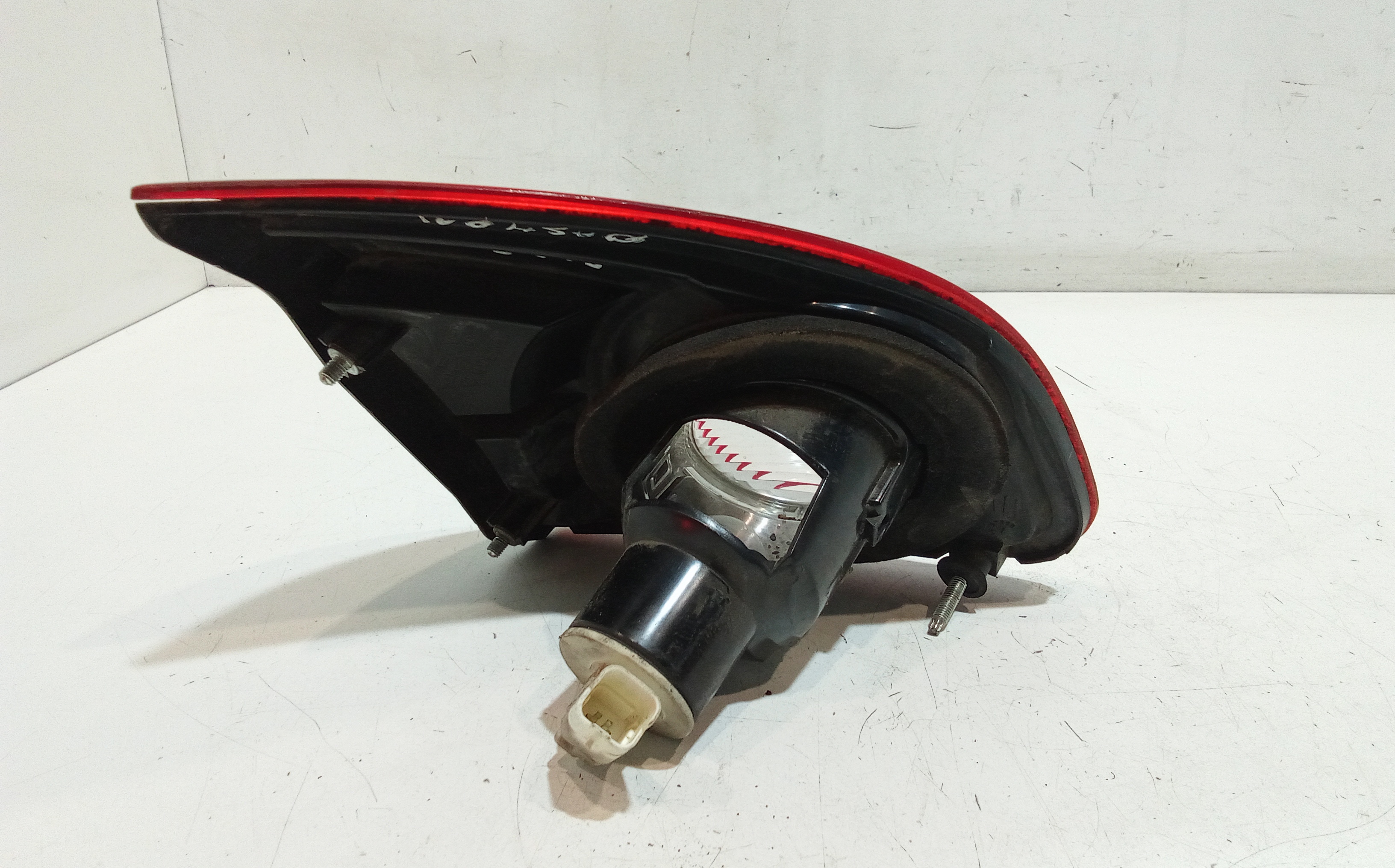 Stop Posteriore Destro Integrato nel Portello per Nissan Qashqai 1 Serie (2006 - 2009)