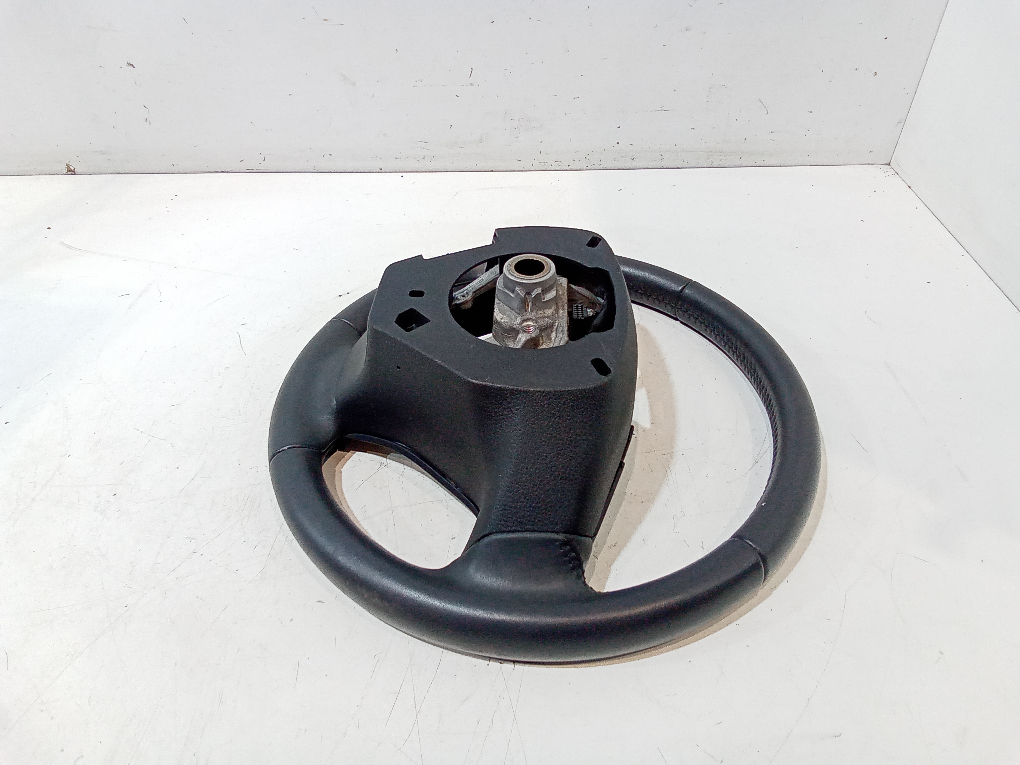 Volante per Toyota C-hr Ibrida (16>) (2016 - In produzione)