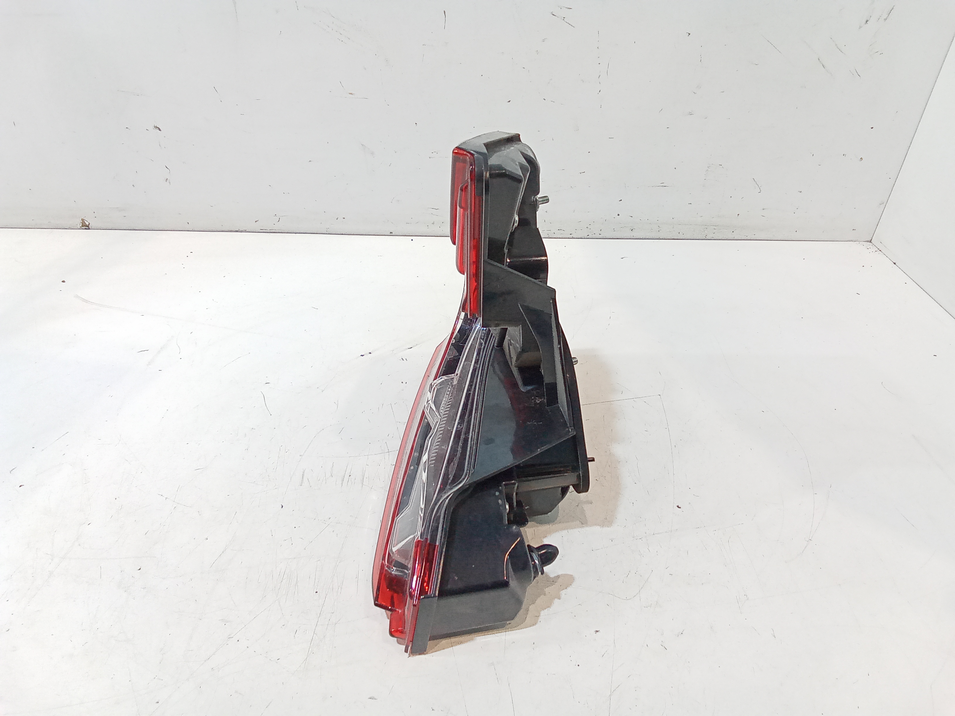 Stop Posteriore Destro Integrato nel Portello per Toyota C-hr Ibrida (16>) (2016 - In produzione)