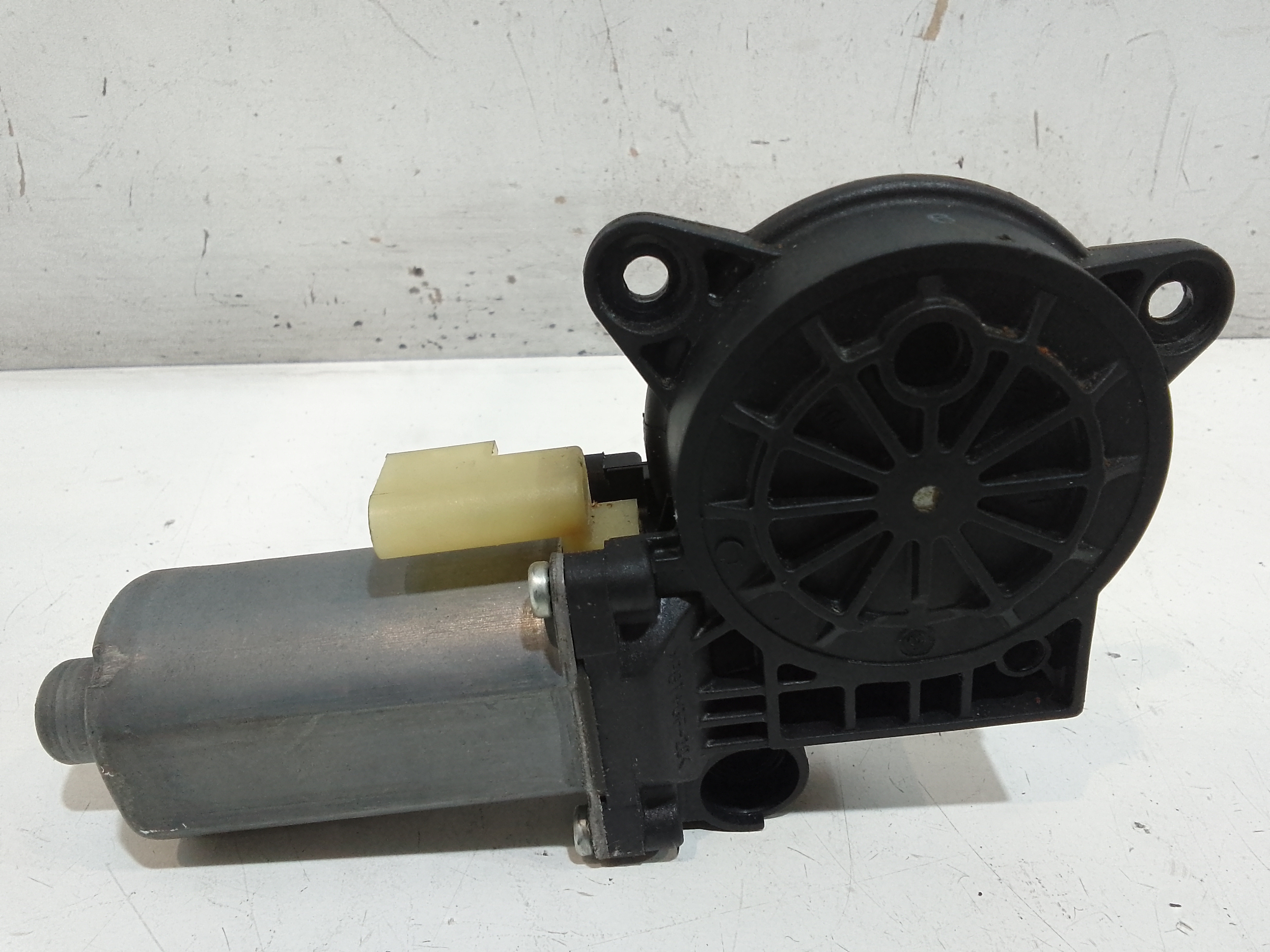 Motorino Alzavetro anteriore Sinistro per Ford Focus Berlina 3 Serie (2004 - 2008)