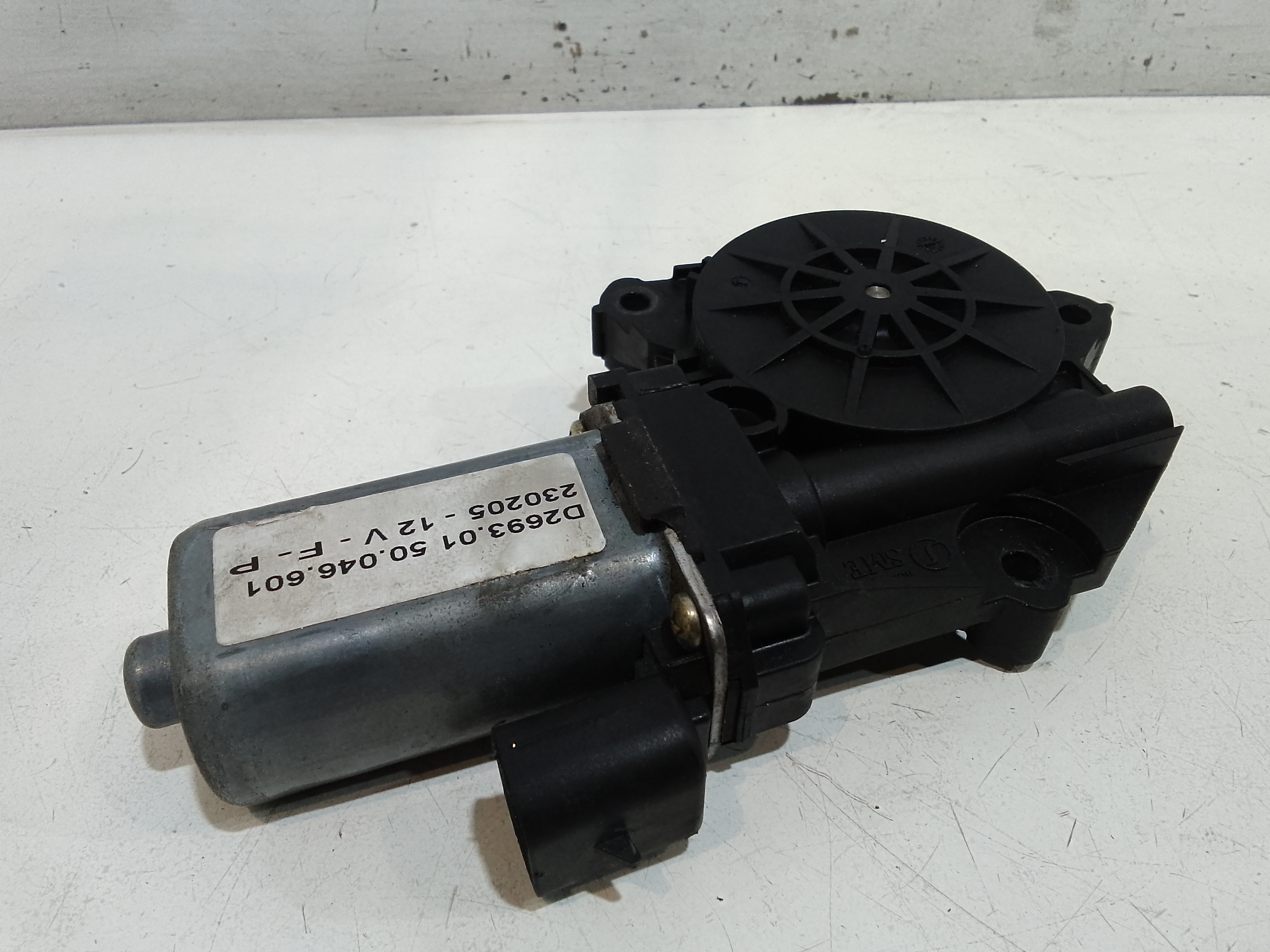 Motorino Alzavetro anteriore Sinistro per Lancia Musa 1 Serie (2004 - 2007)