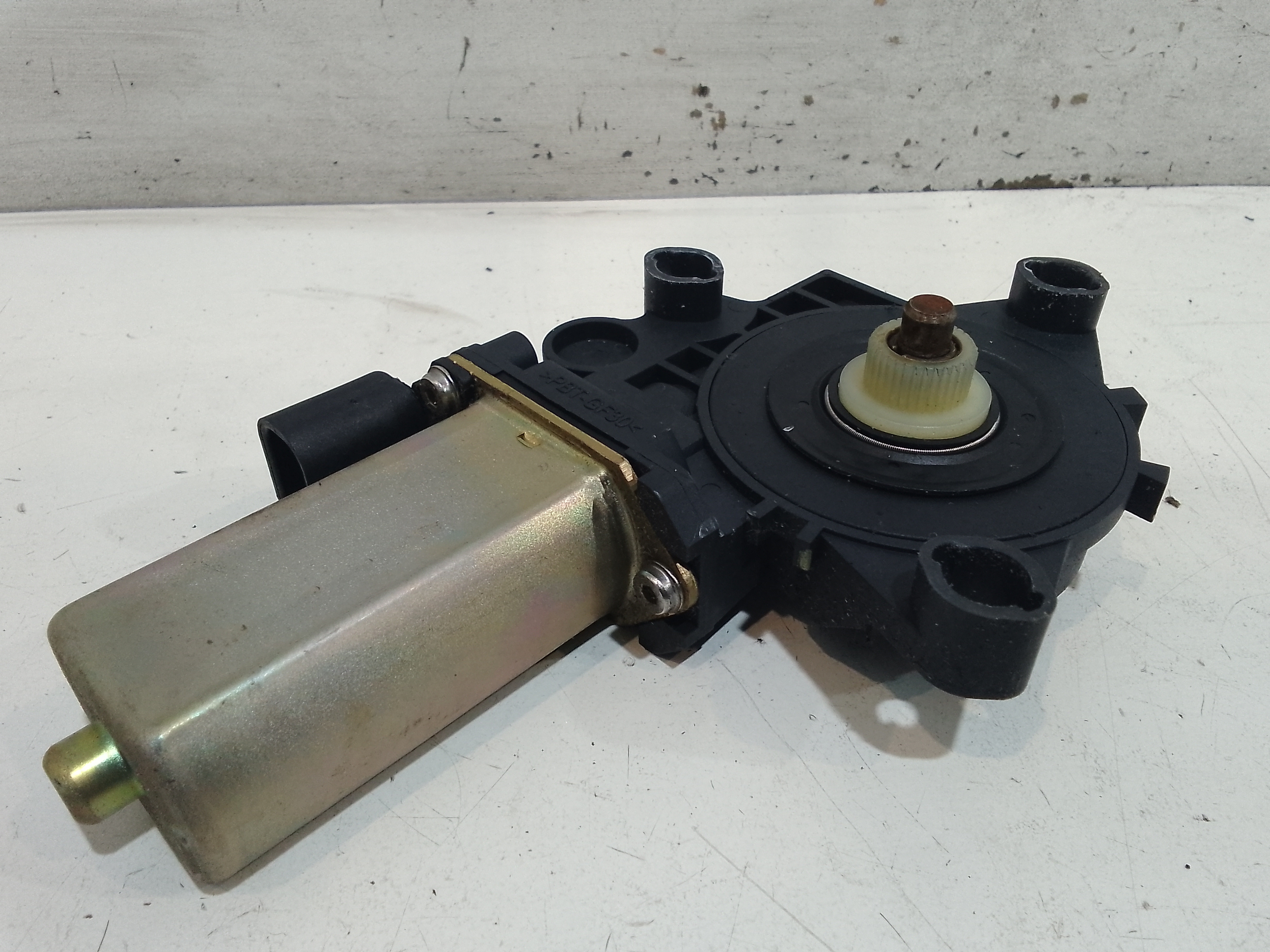 Motorino Alzavetro anteriore Sinistro per Fiat Idea 1 Serie (2003 - 2005)