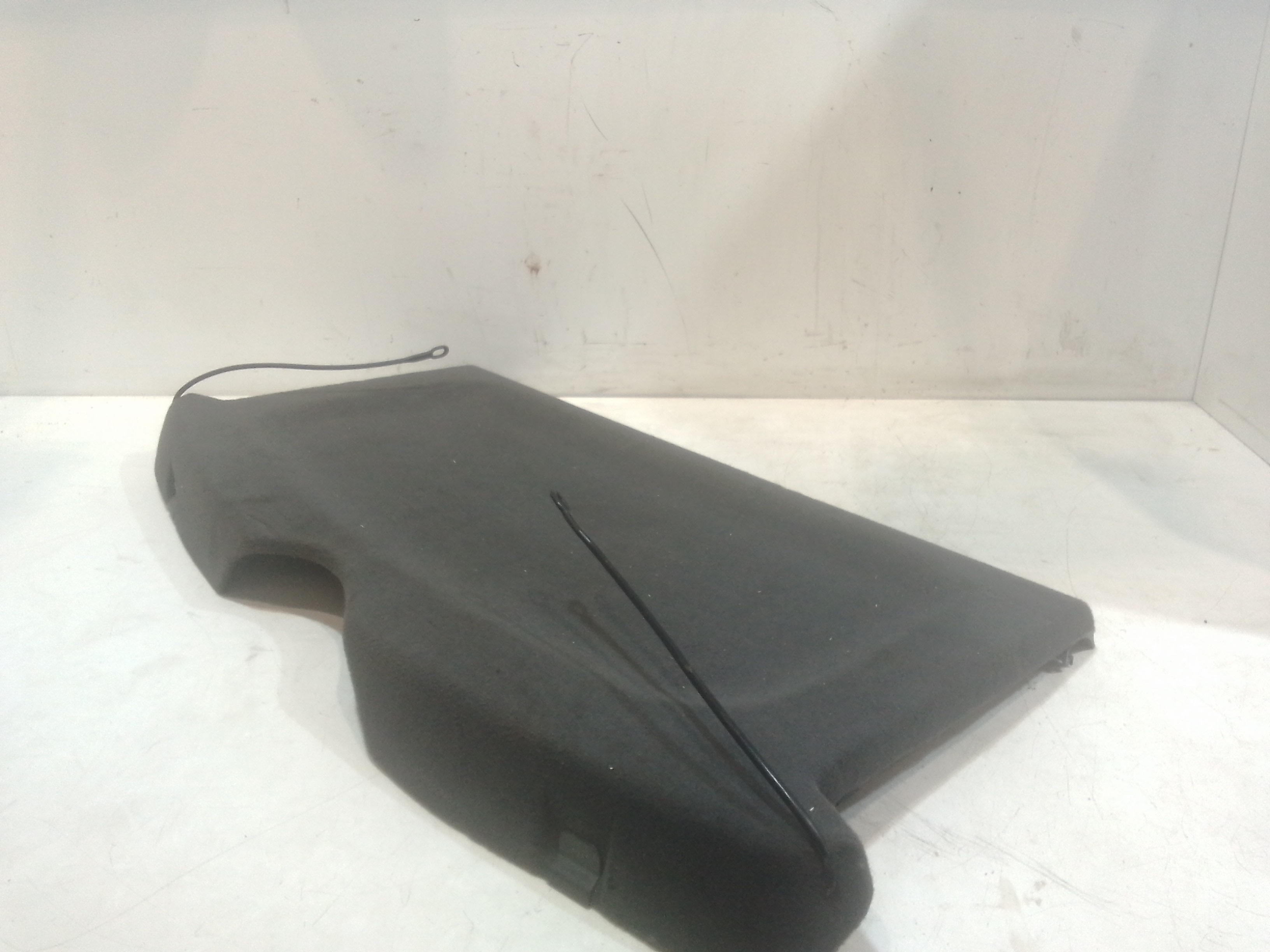 Cappelliera posteriore per Opel Corsa C 3p 2 Serie (2003 - 2006)