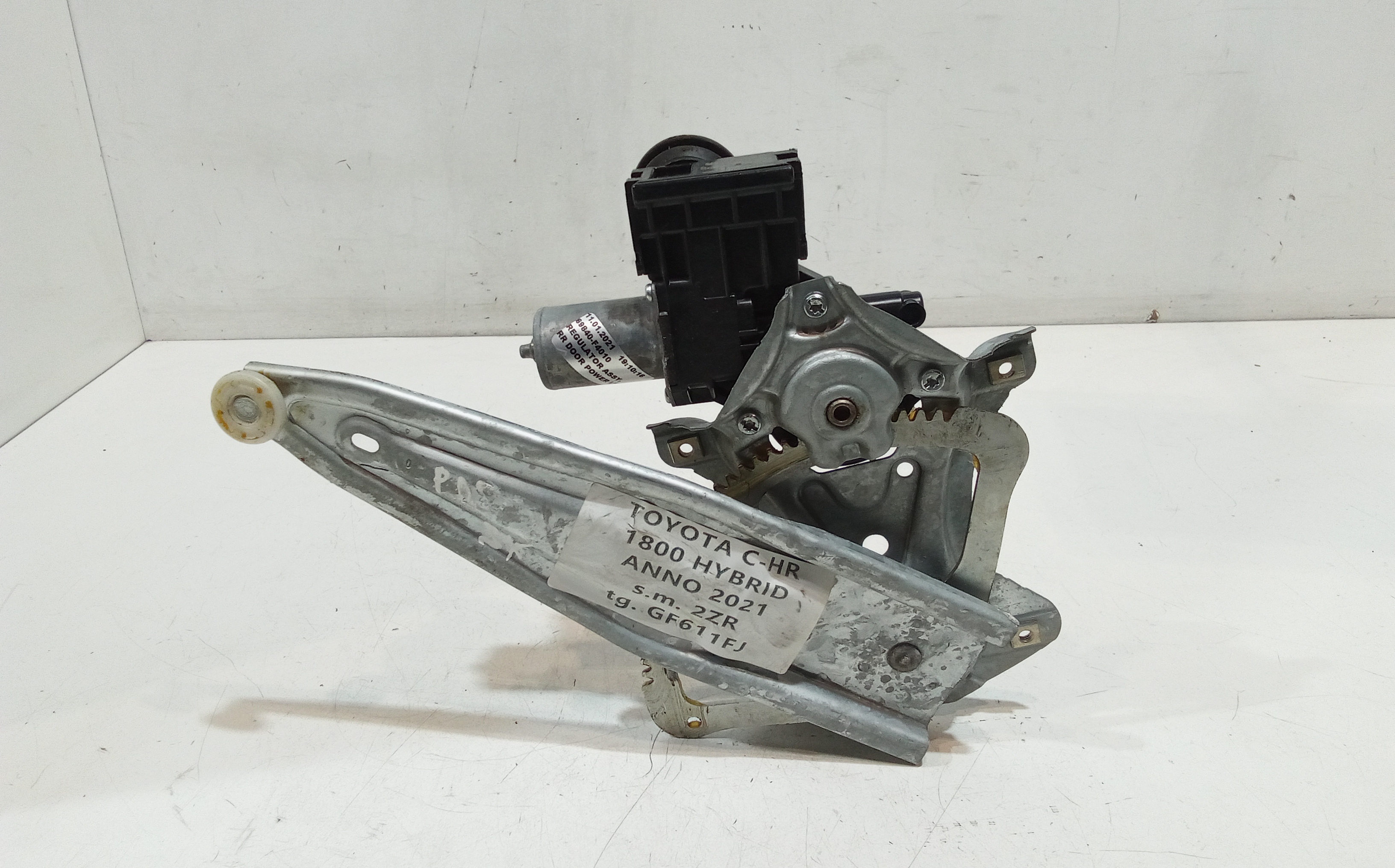 Cremagliera posteriore sinistra guida per Toyota C-hr Ibrida (16>) (2016 - In produzione)