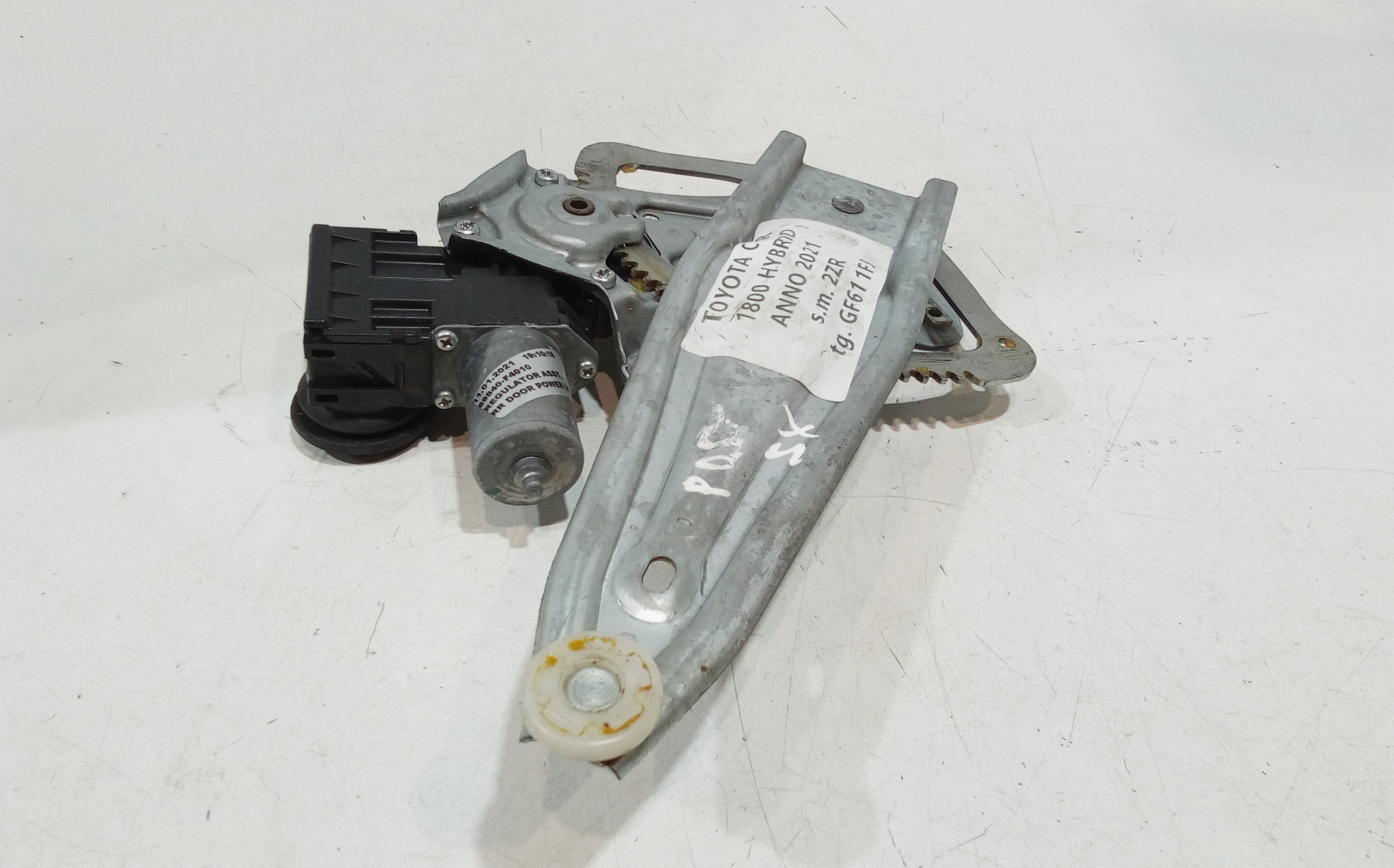 Cremagliera posteriore sinistra guida per Toyota C-hr Ibrida (16>) (2016 - In produzione)