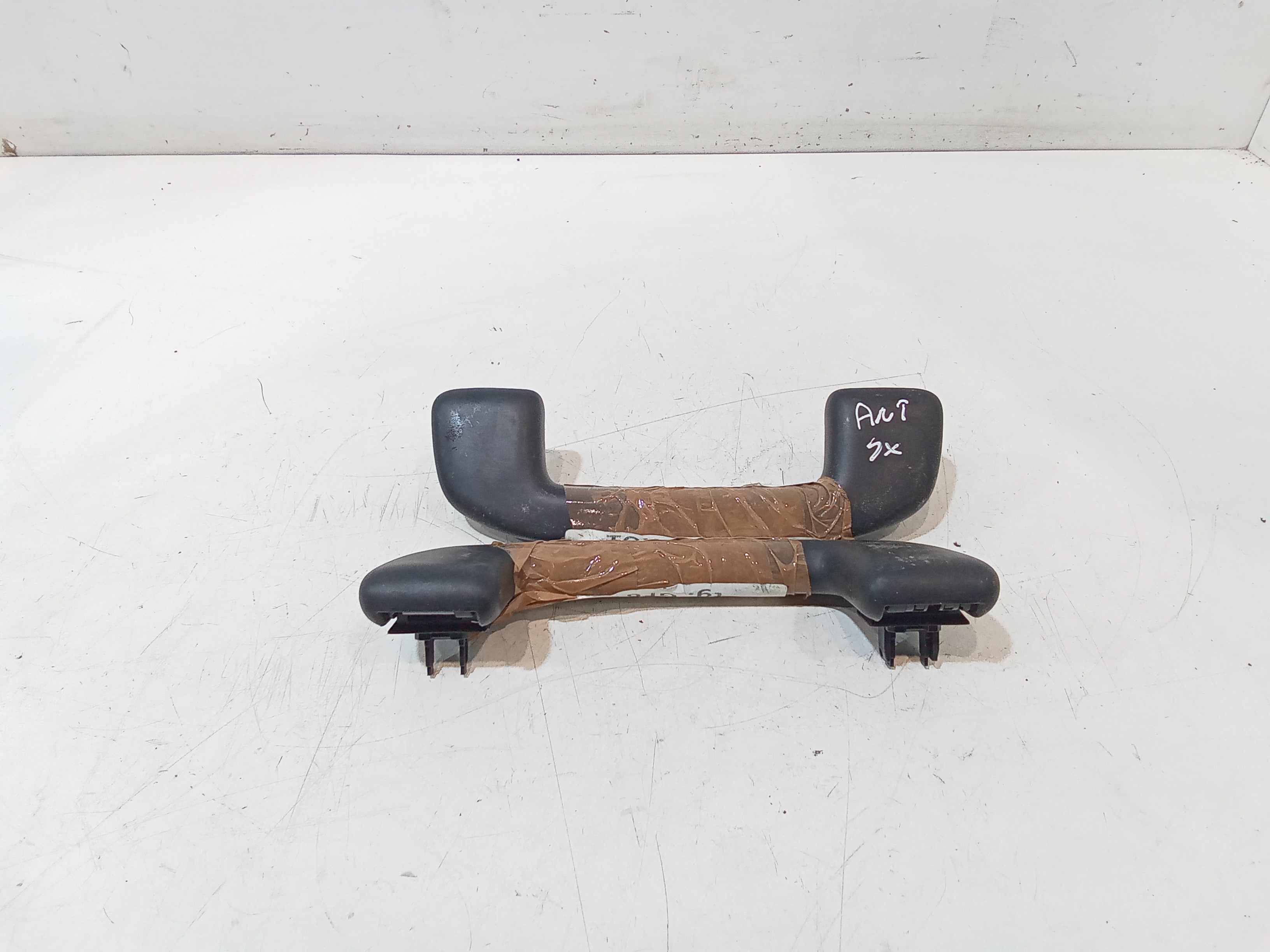 Maniglie tetto anteriore Dx e Sx per Toyota C-hr Ibrida (16>) (2016 - In produzione)