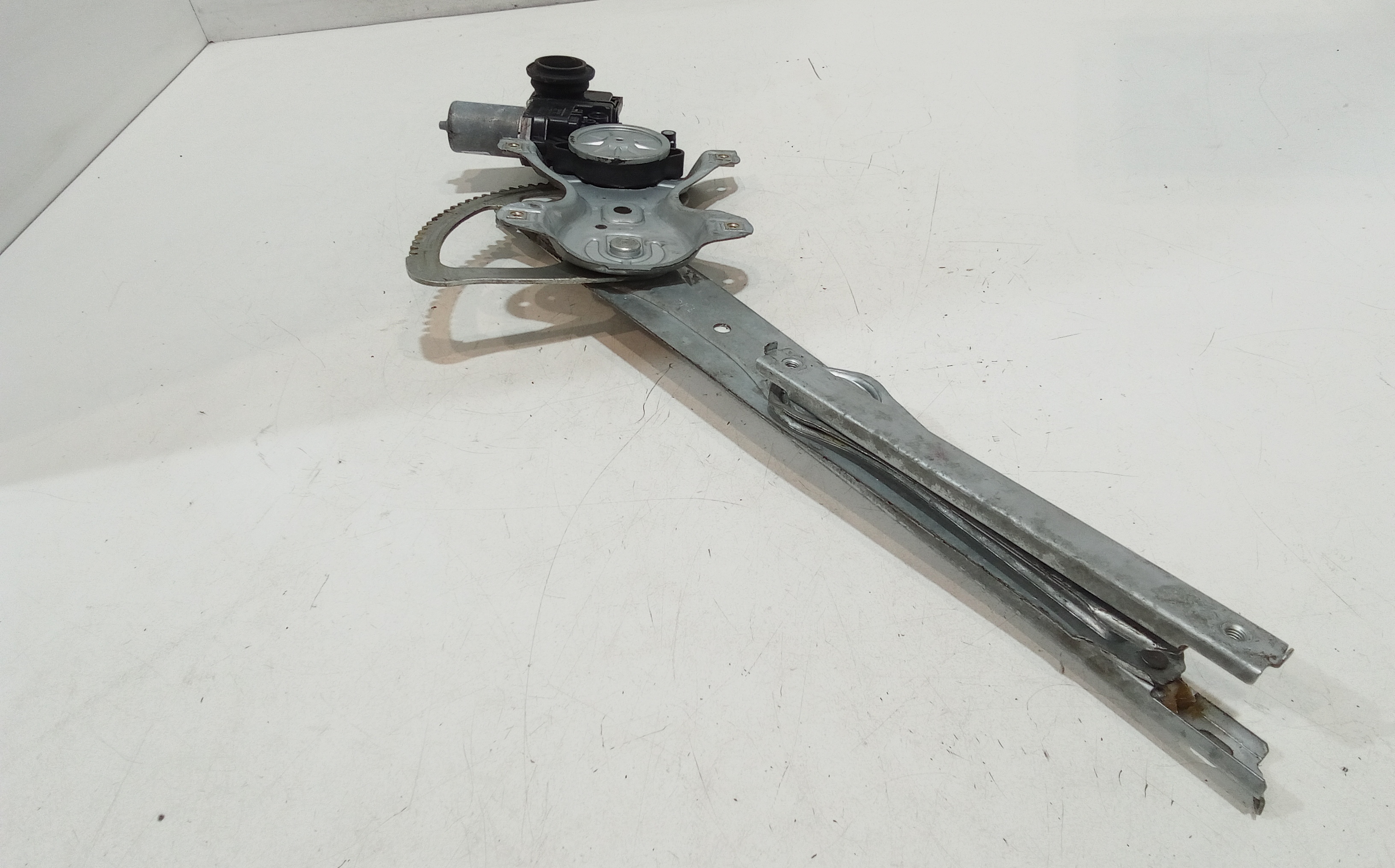 Cremagliera anteriore sinistra Guida per Toyota C-hr Ibrida (16>) (2016 - In produzione)