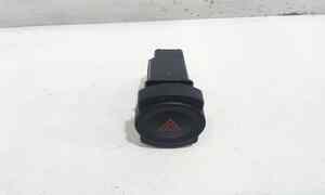 Pulsante luci di emergenza per Dacia Duster 1 Serie (2010 - In produzione)