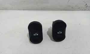 Pulsantiera alzavetri centrale per Dacia Duster 1 Serie (2010 - In produzione)