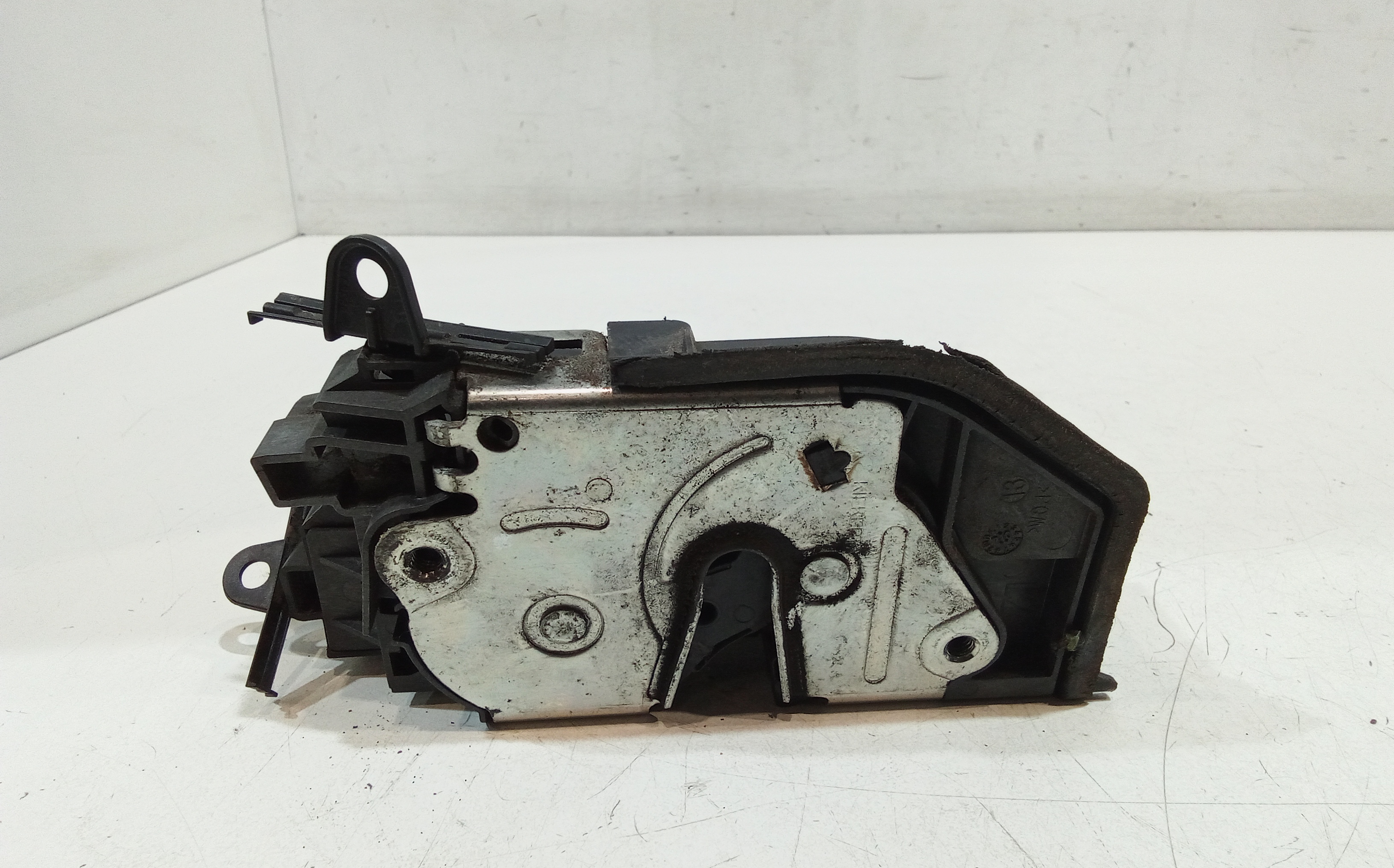 Serratura Anteriore Sinistra per Bmw Serie 1 Serie (e87) (04>07) (2004 - 2007)