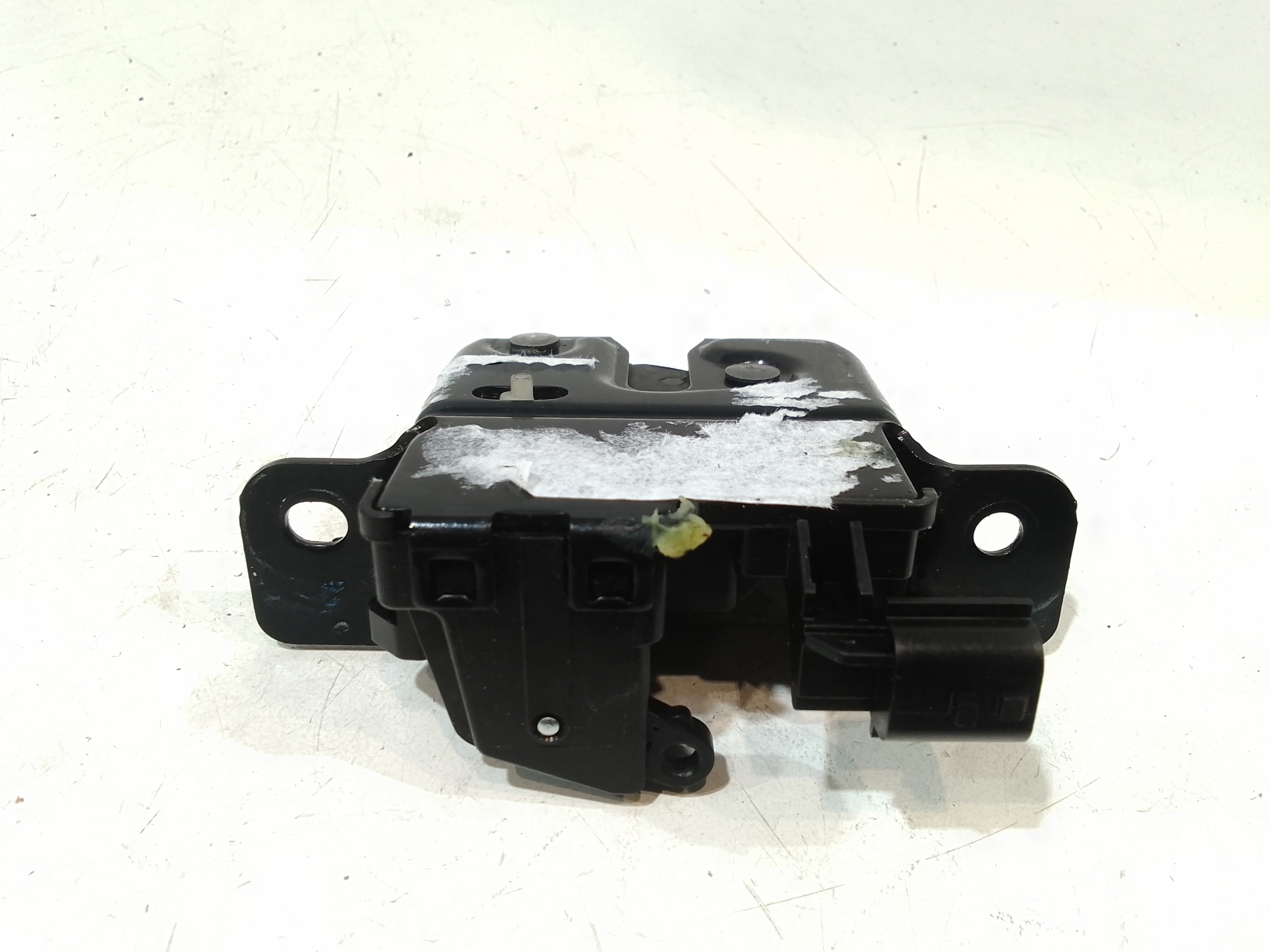 Serratura Cofano Posteriore per Dacia Duster 1 Serie (2010 - In produzione)