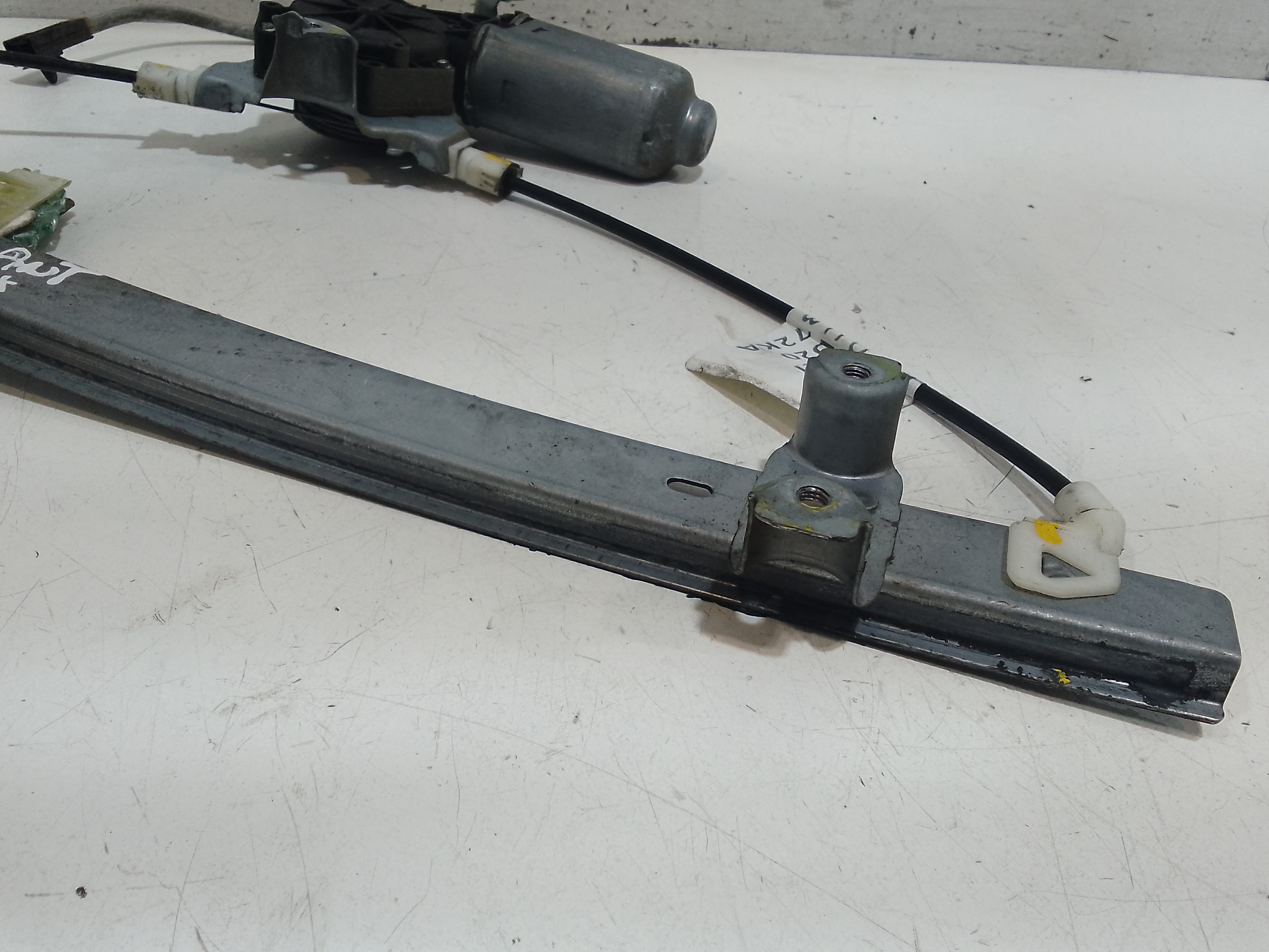 Cremagliera anteriore destra passeggero per Nissan Primera Berlina 2 Serie (1995 - 2002)