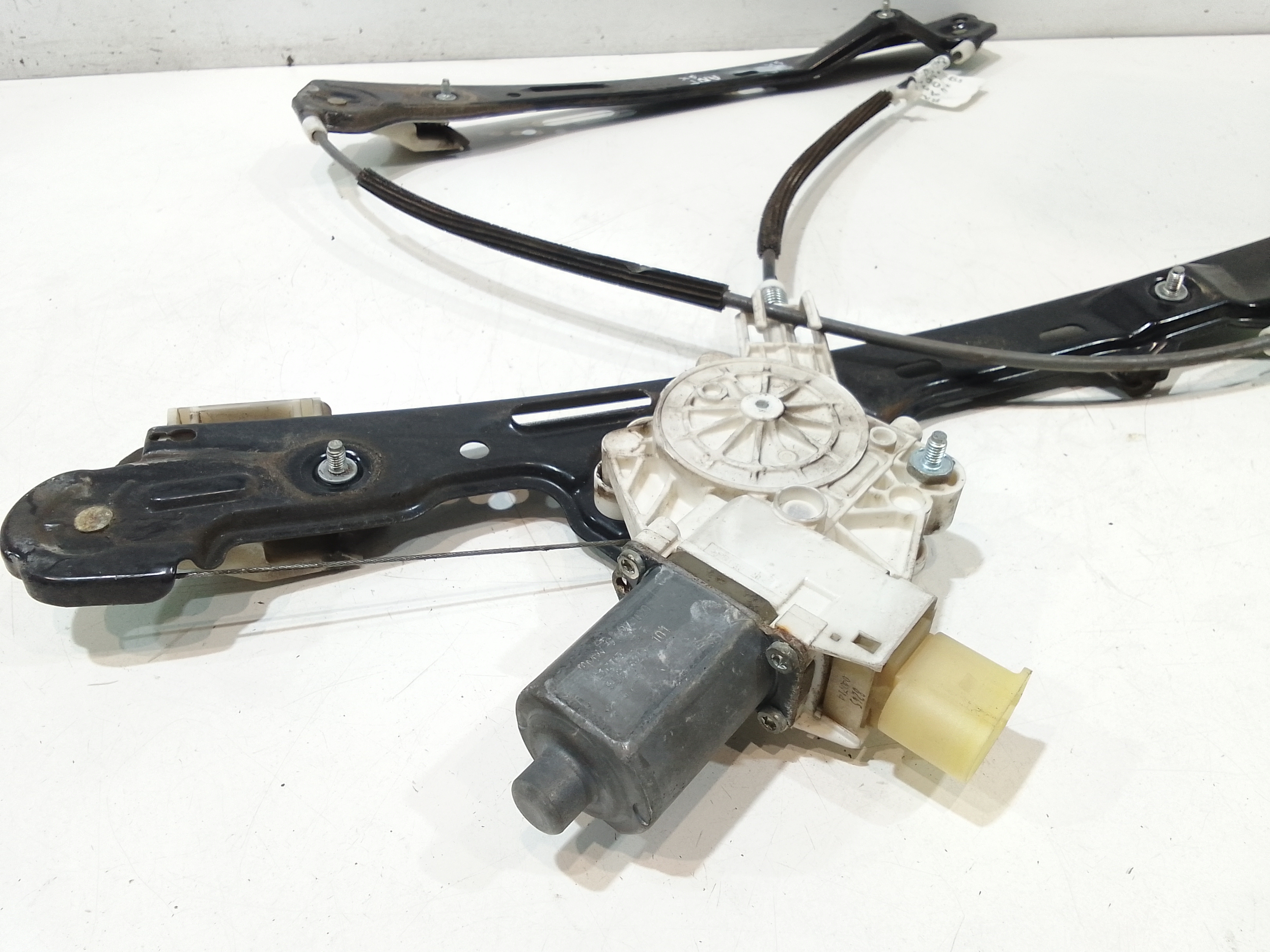 Cremagliera anteriore sinistra Guida per Bmw Serie 1 Serie (e87) (04>07) (2004 - 2007)