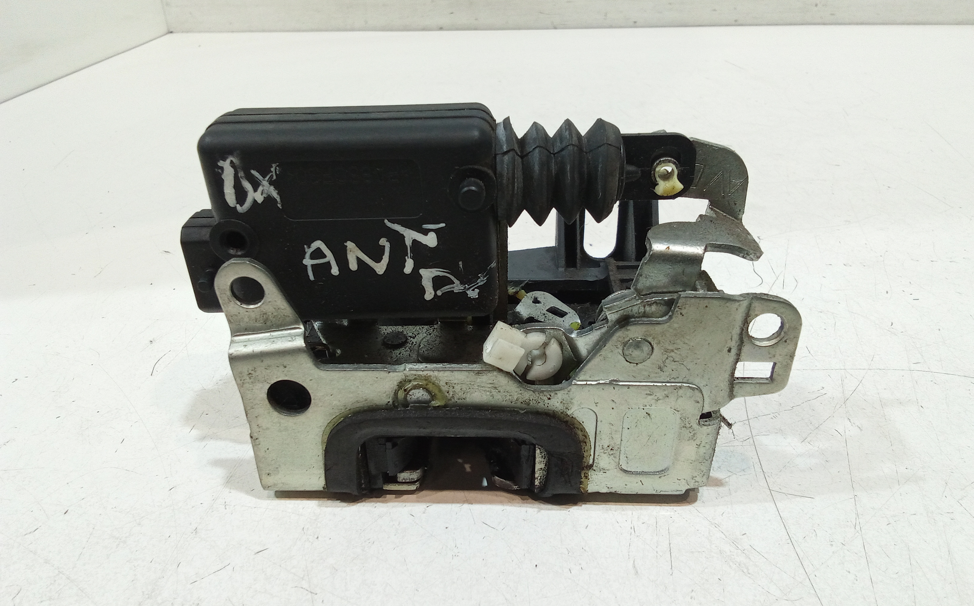 Serratura Anteriore Destra per Dacia Duster 1 Serie (2010 - In produzione)