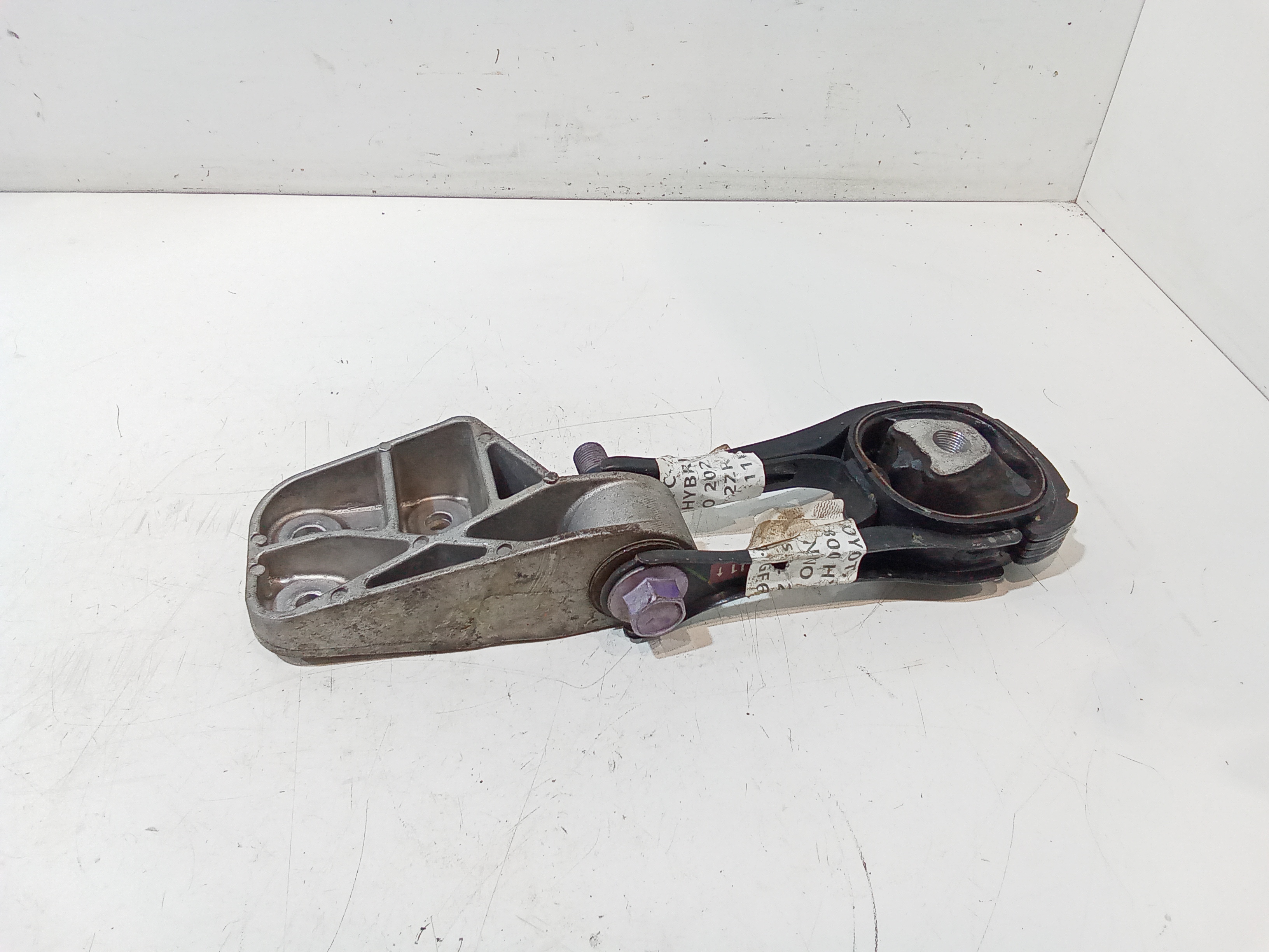 Supporto motore per Toyota C-hr Ibrida (16>) (2016 - In produzione)