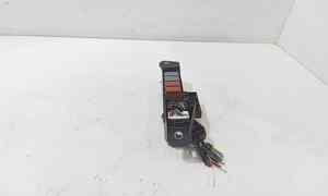 Centralina porta fusibili per Toyota C-hr Ibrida (16>) (2016 - In produzione)